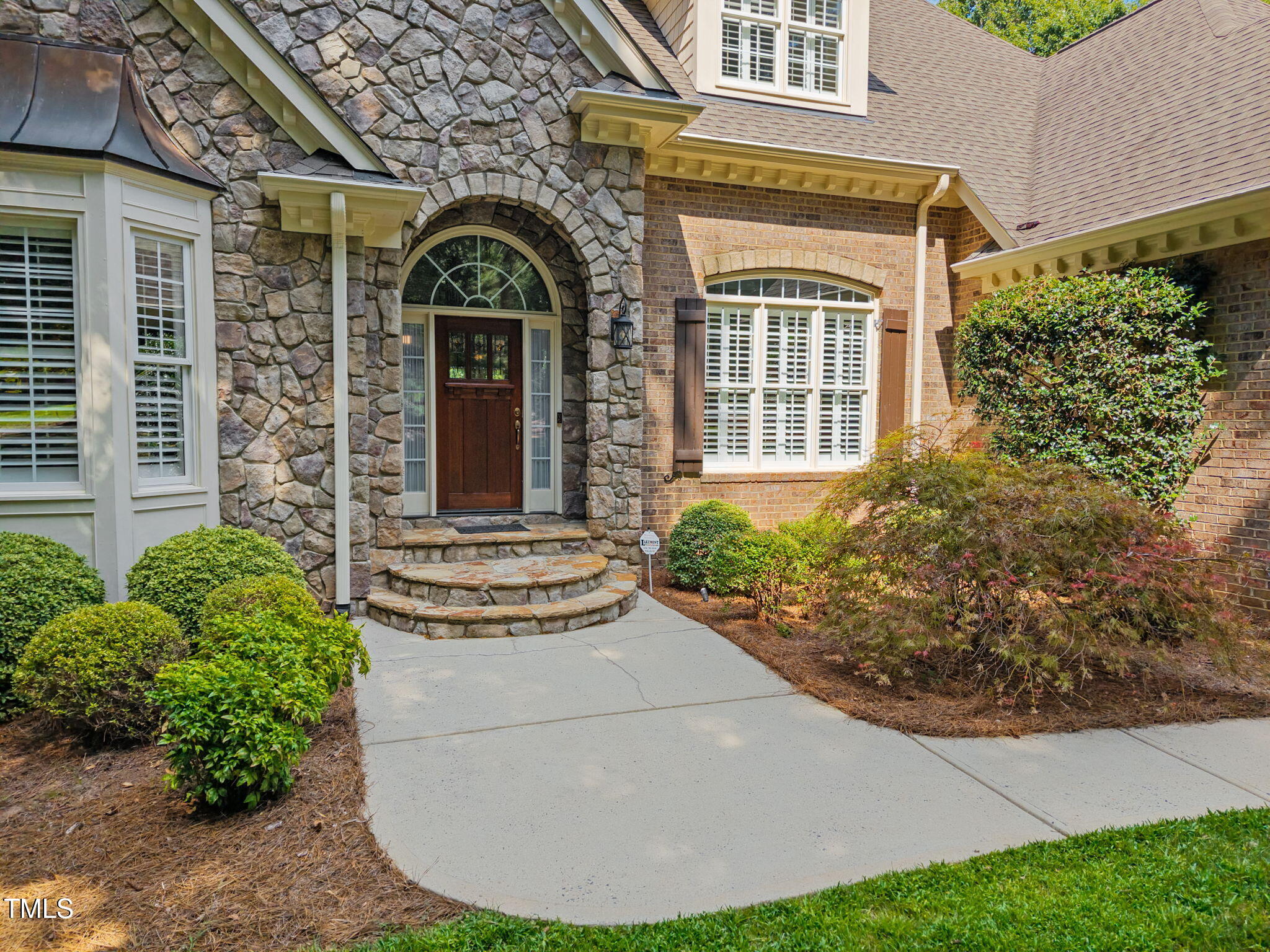 1217 Prairie Pond Circle