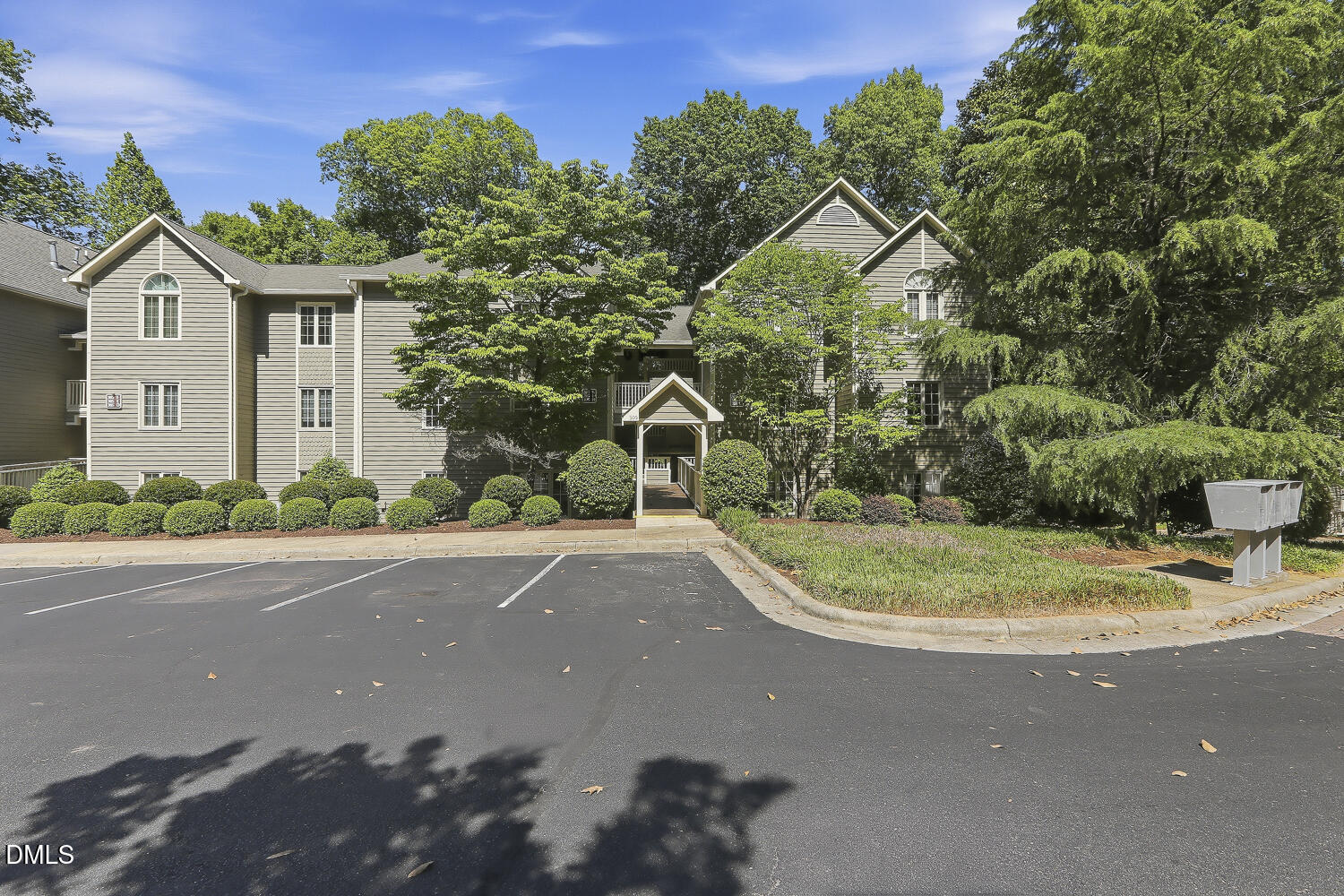 305 Glen Echo Lane Unit M