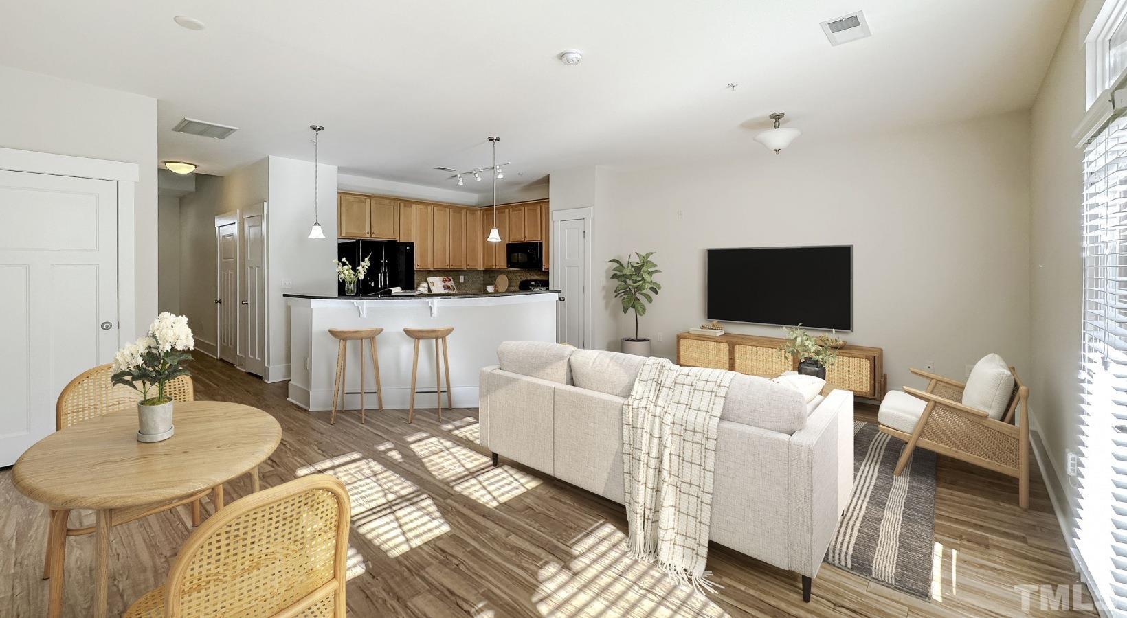 Chapel Hill, North Carolina 27516, United States, 2 Bedrooms Bedrooms, ,3 BathroomsBathrooms,Residential,Active,43622