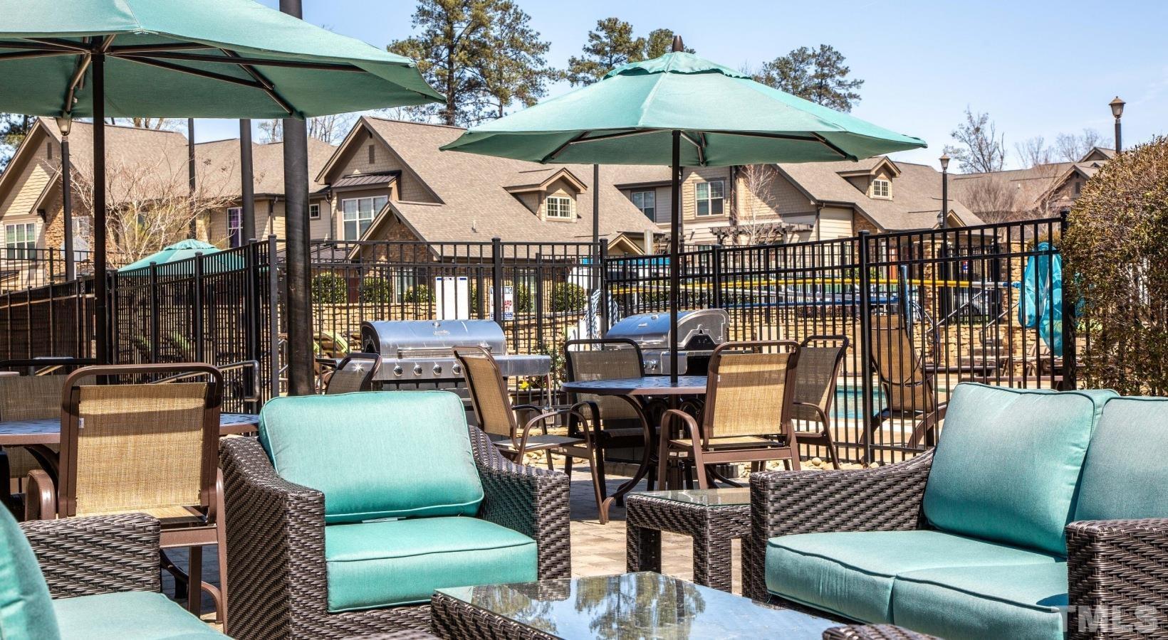 Chapel Hill, North Carolina 27516, United States, 2 Bedrooms Bedrooms, ,3 BathroomsBathrooms,Residential,Active,43622