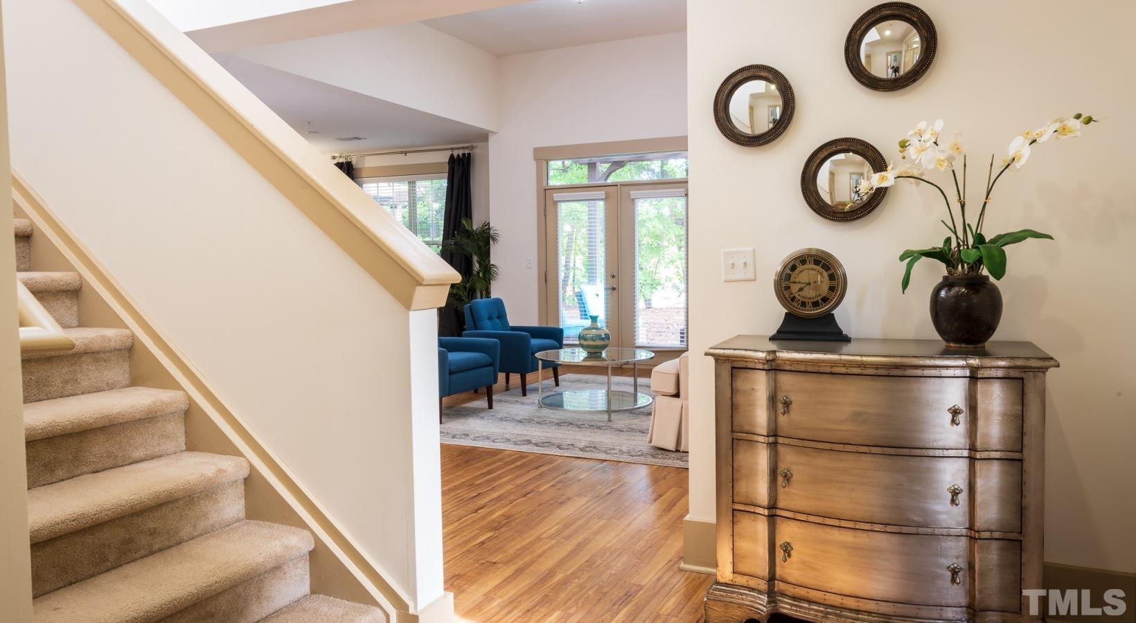 Chapel Hill, North Carolina 27516, United States, 2 Bedrooms Bedrooms, ,3 BathroomsBathrooms,Residential,Active,43622