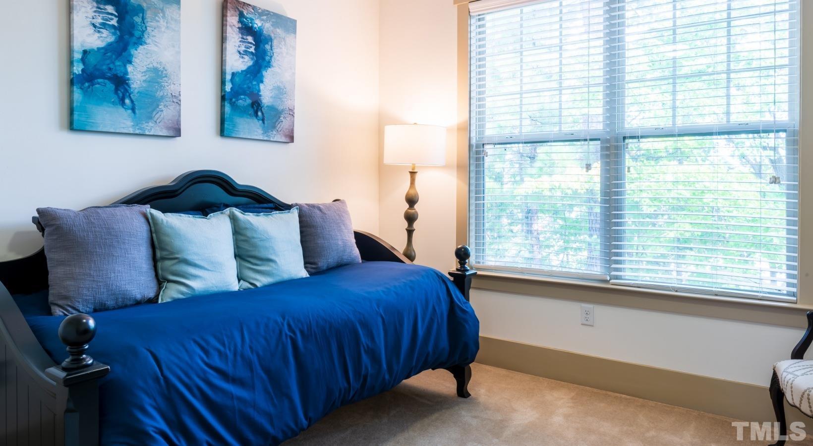 Chapel Hill, North Carolina 27516, United States, 2 Bedrooms Bedrooms, ,3 BathroomsBathrooms,Residential,Active,43622