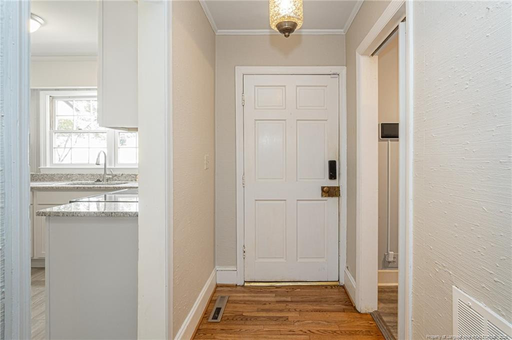 130 S Churchill Drive