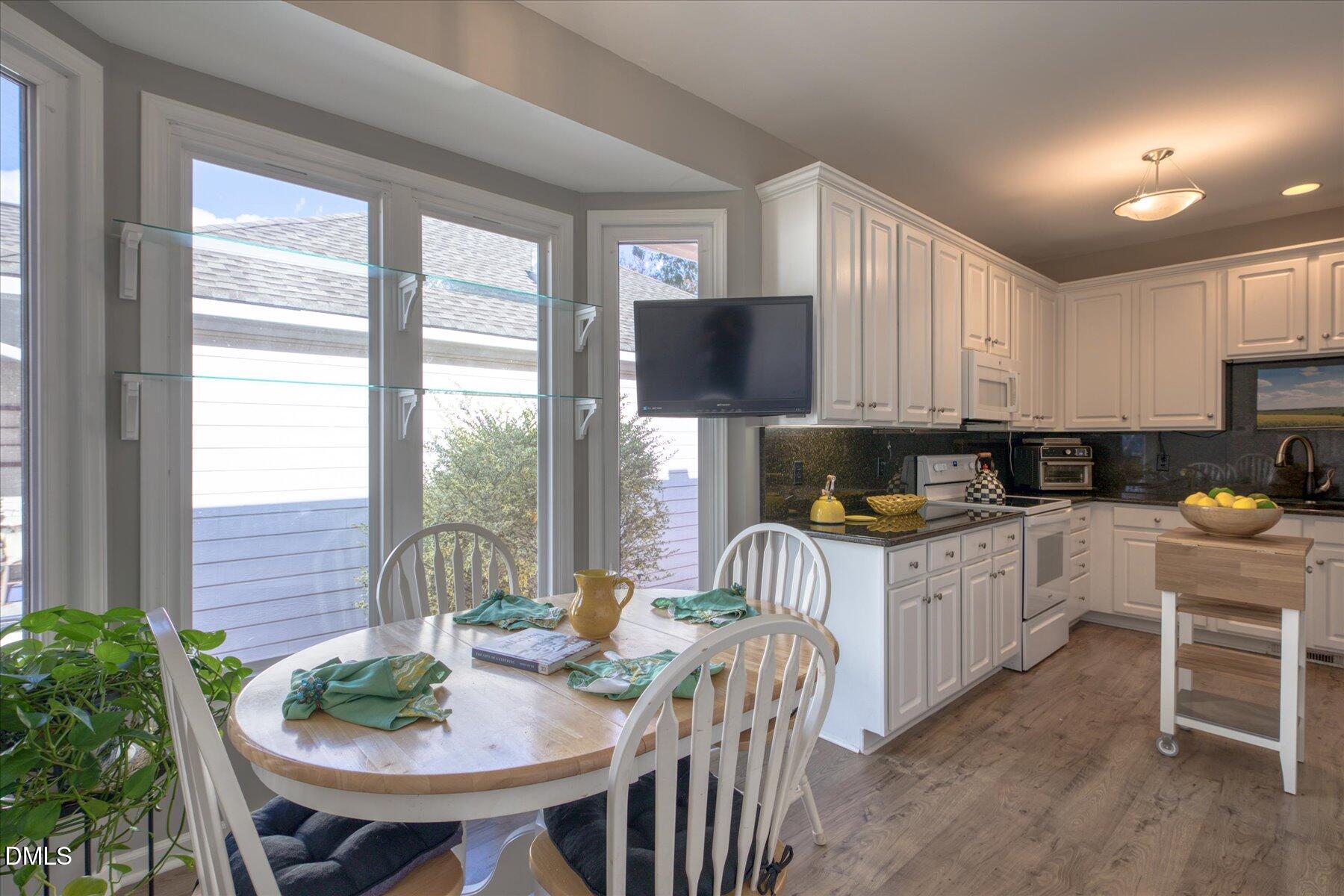 Raleigh, North Carolina 27604, United States, 3 Bedrooms Bedrooms, ,2 BathroomsBathrooms,Residential,Coming Soon,239964