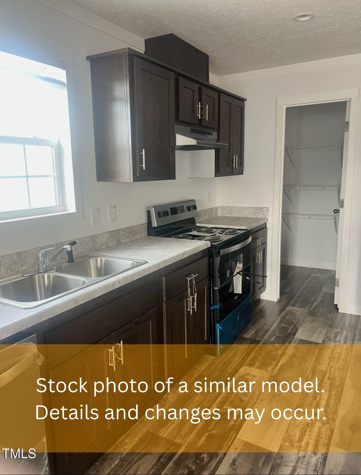 212 Ellington Path