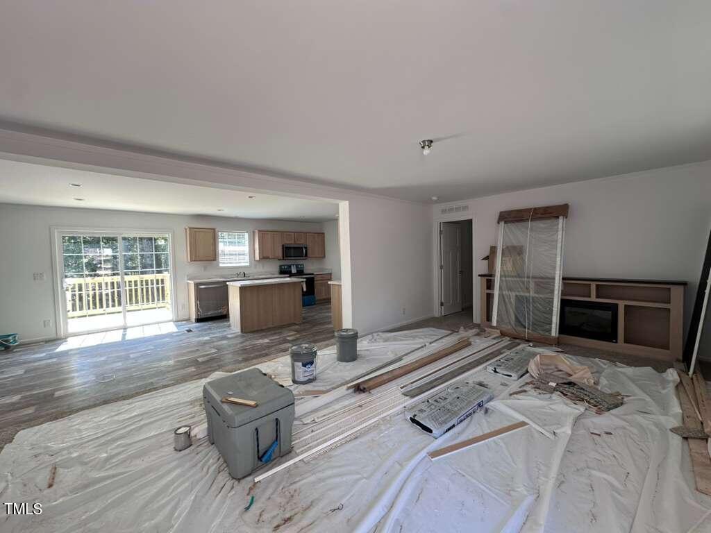 212 Ellington Path