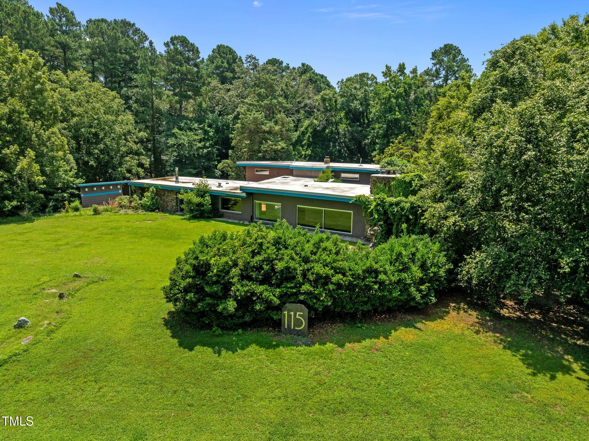 115 Ashworth Drive