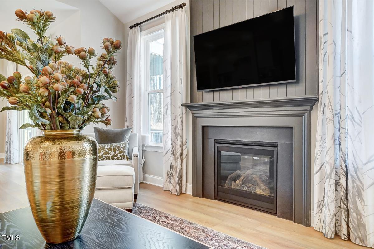 9513 Wood River Drive