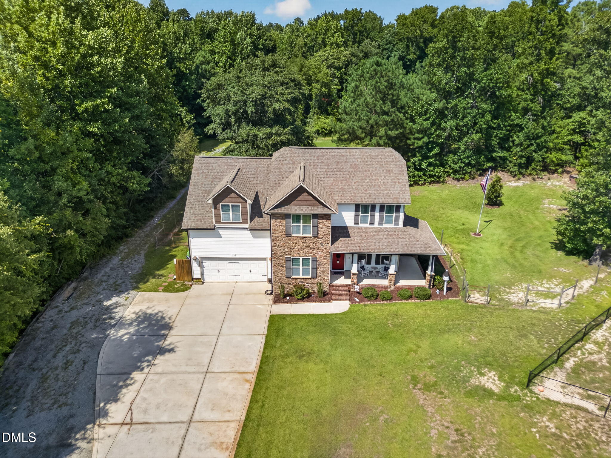 176 Plainview Pointe Drive