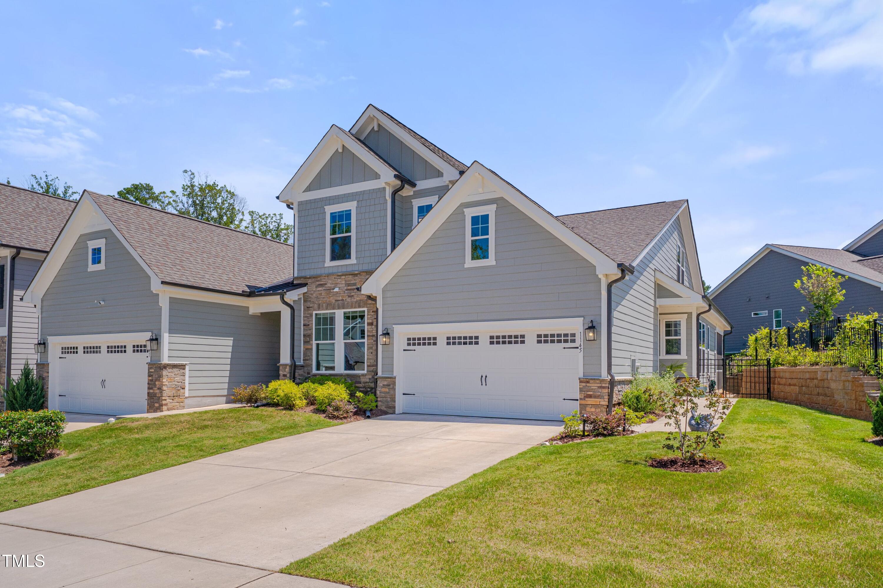 1145 Dozier Way