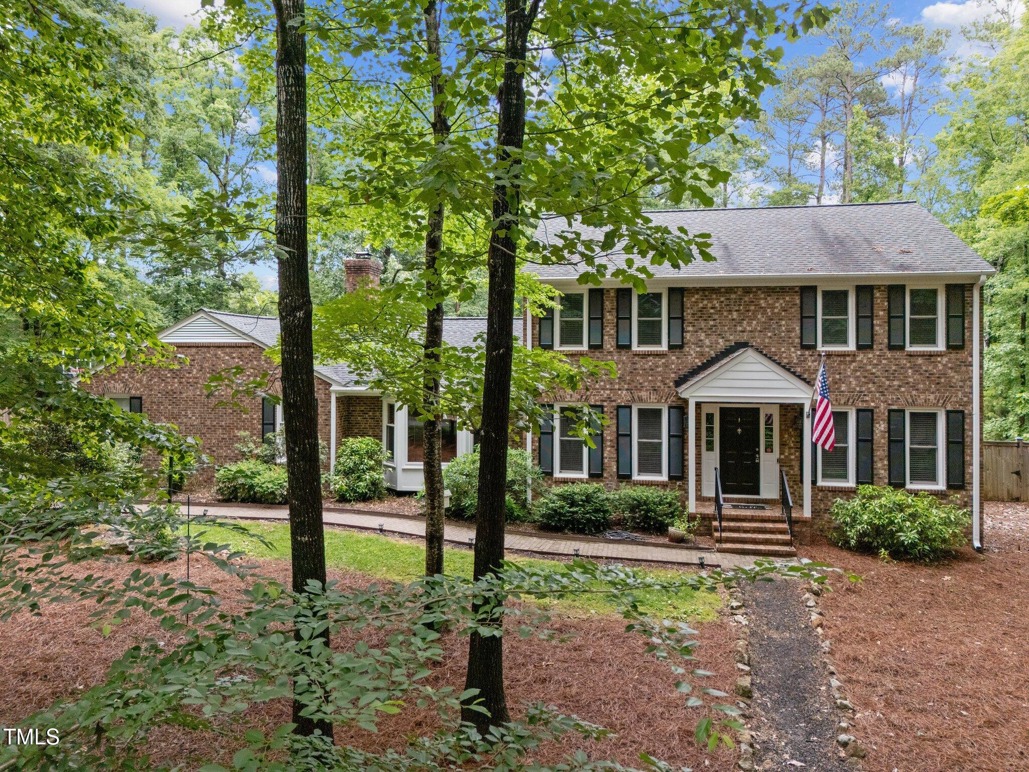 102 Mel Oak Drive