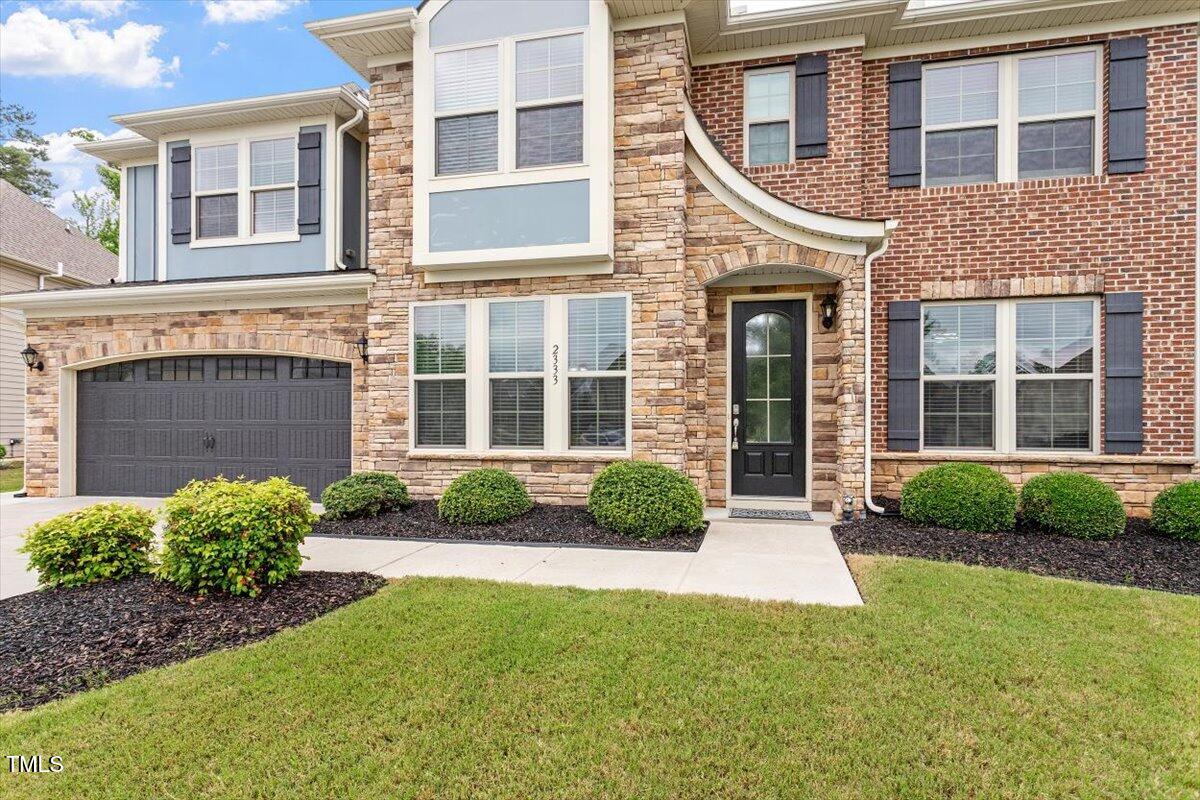 2333 Lantern Walk Lane