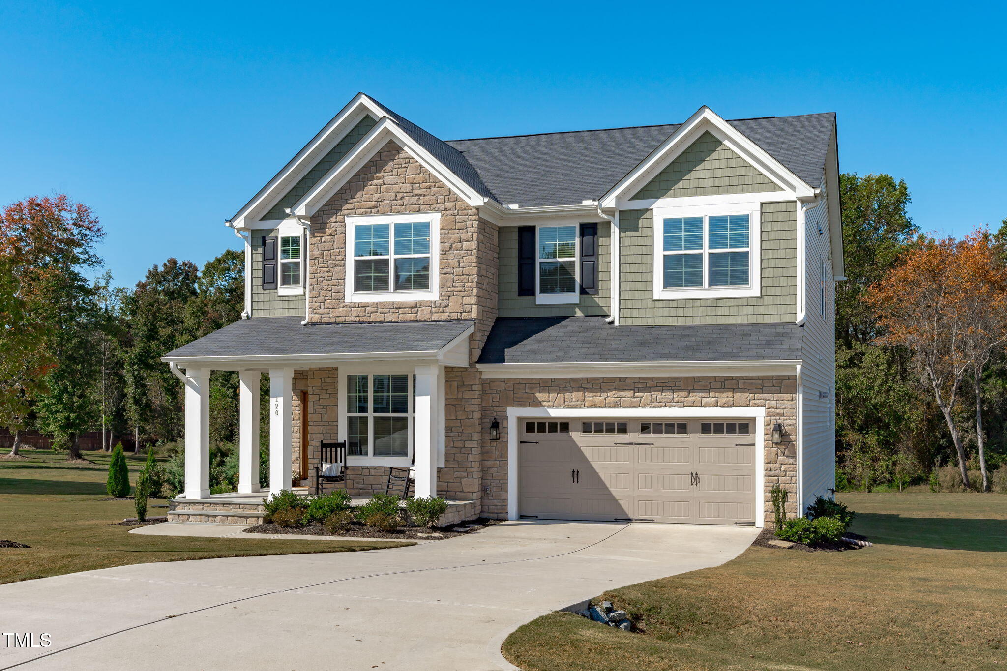 120 W Weatherford Drive