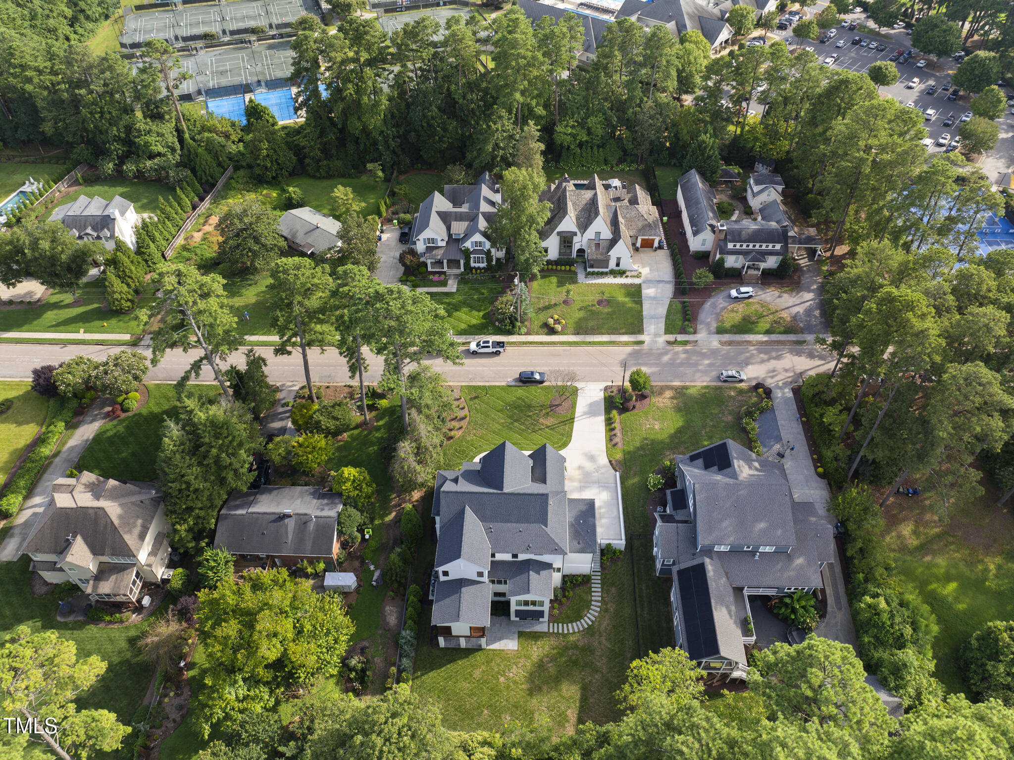 812 Manchester Drive