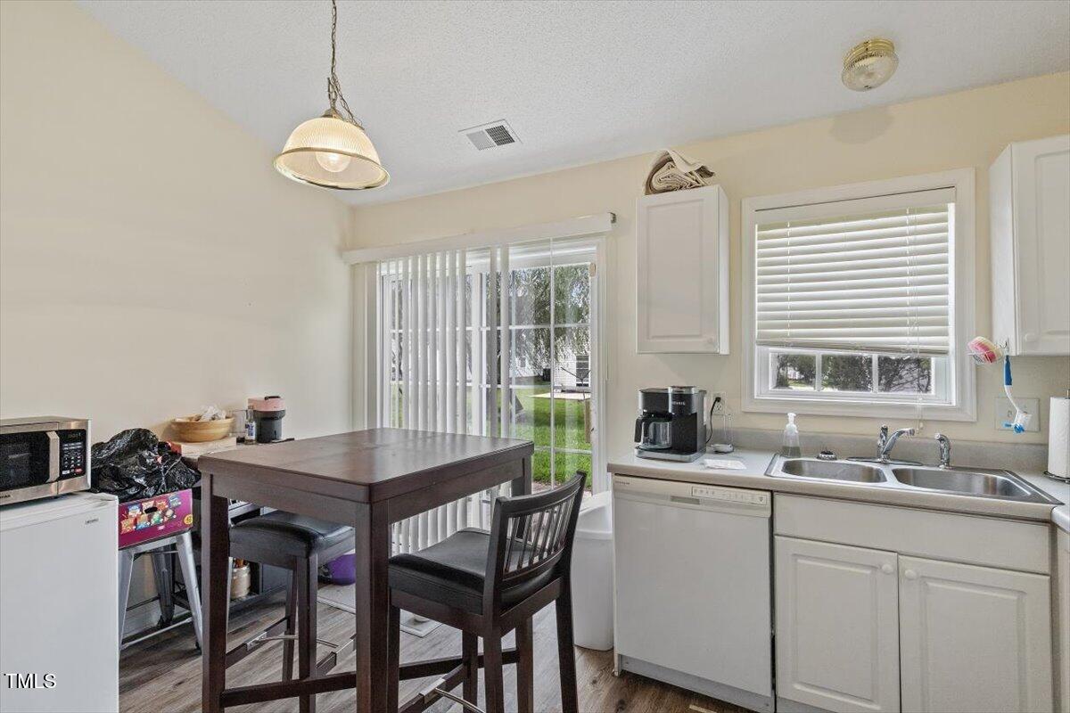 5104 Parkerwood Drive