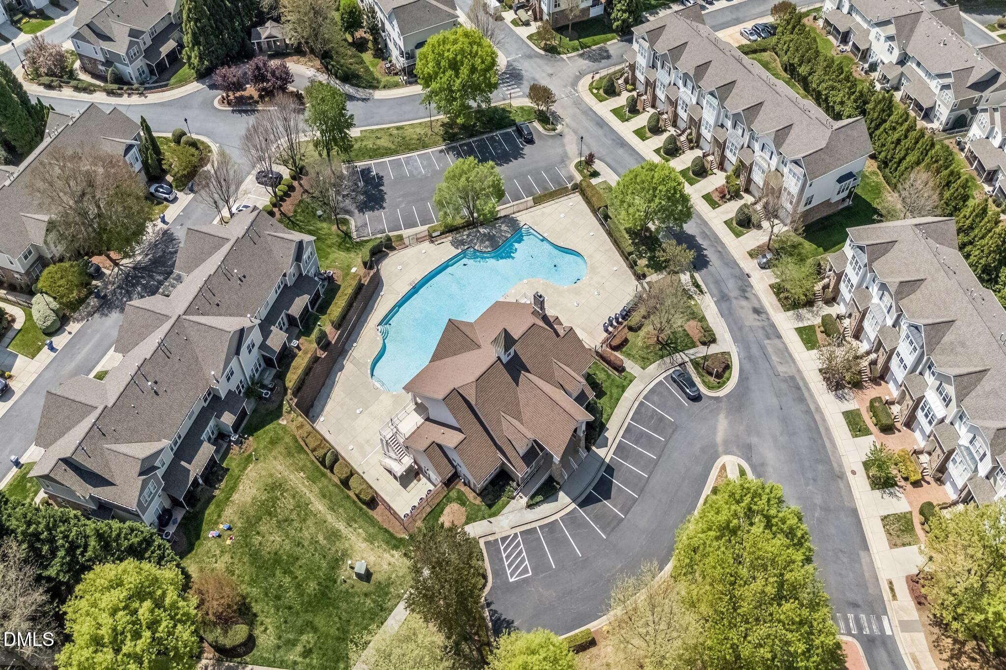 6140 Braidwood Court