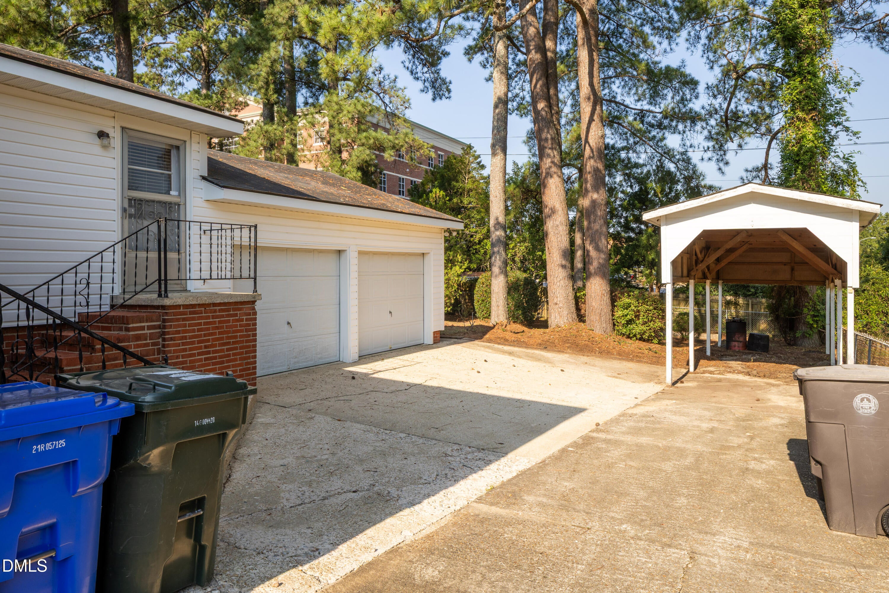 462 Mcrae Drive