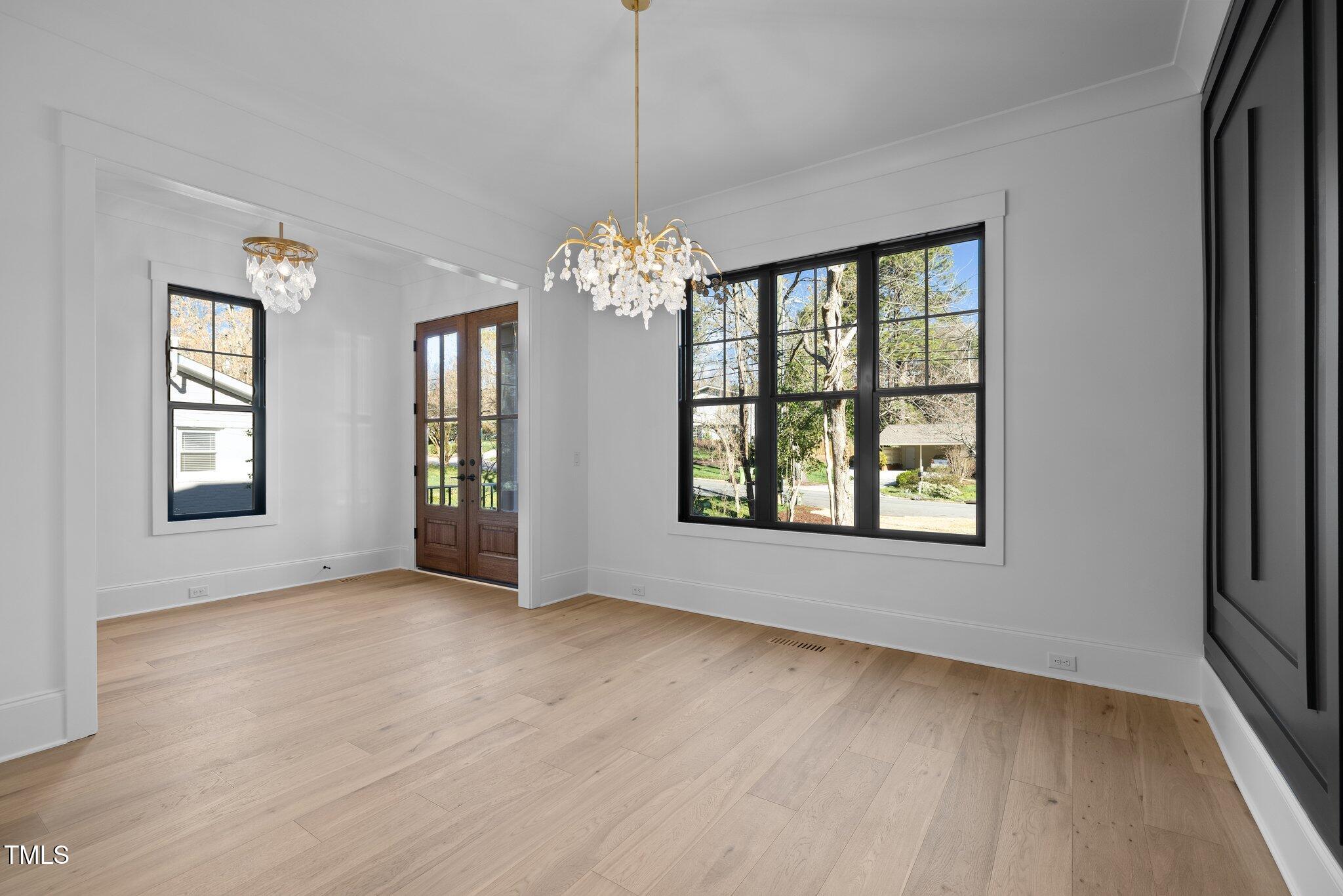 1318 Ivy Lane