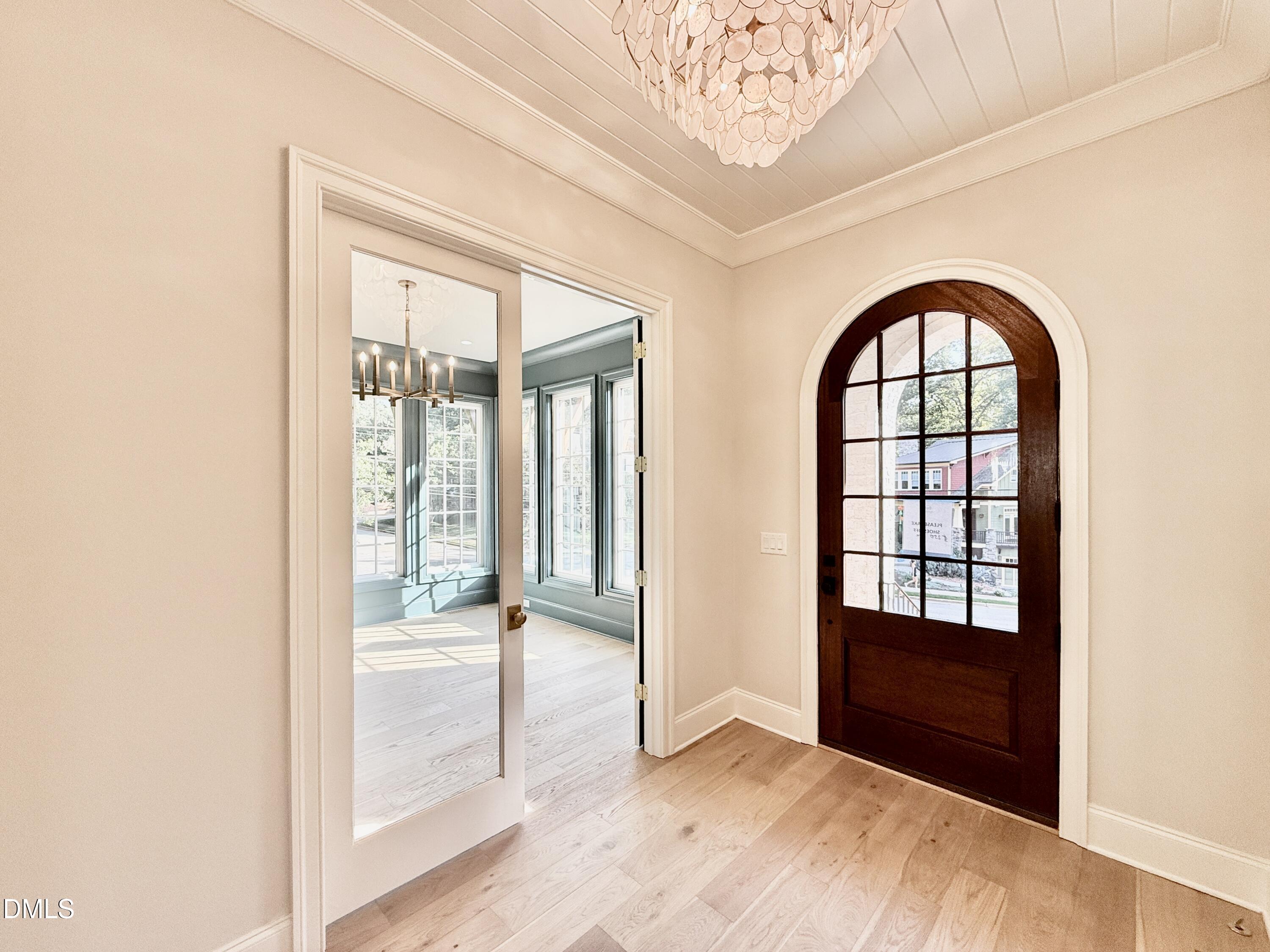 1229 Dixie Trail