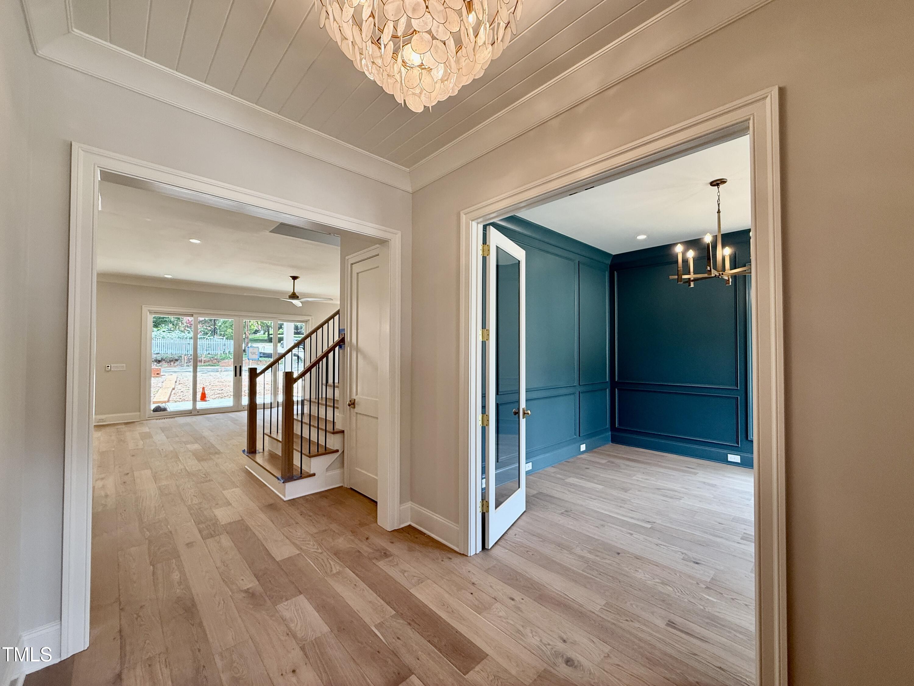 1229 Dixie Trail