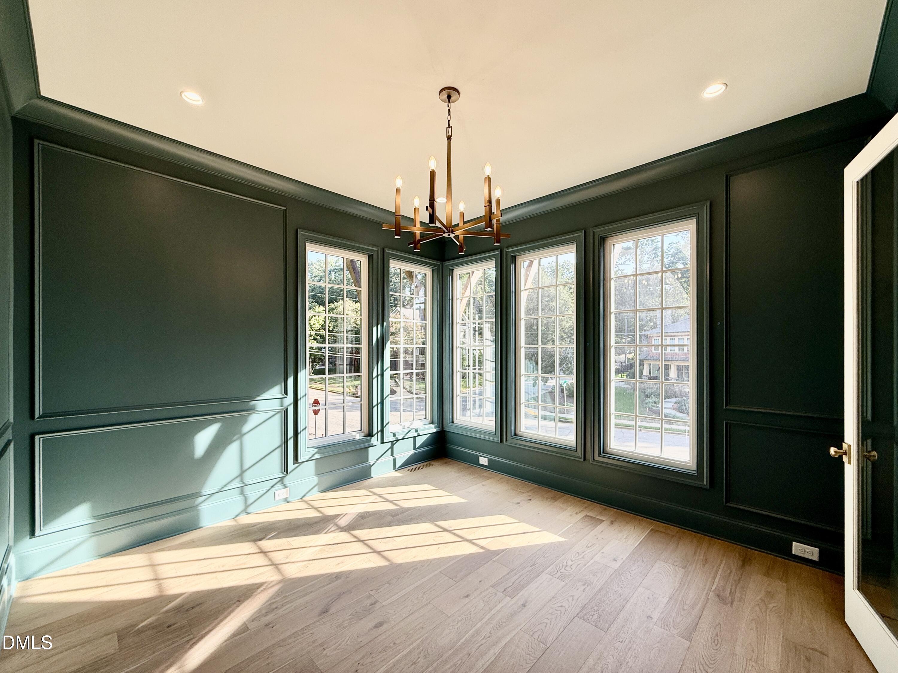 1229 Dixie Trail