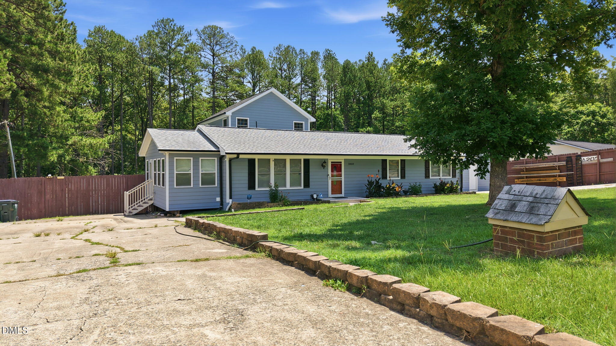 2800 Davie Drive