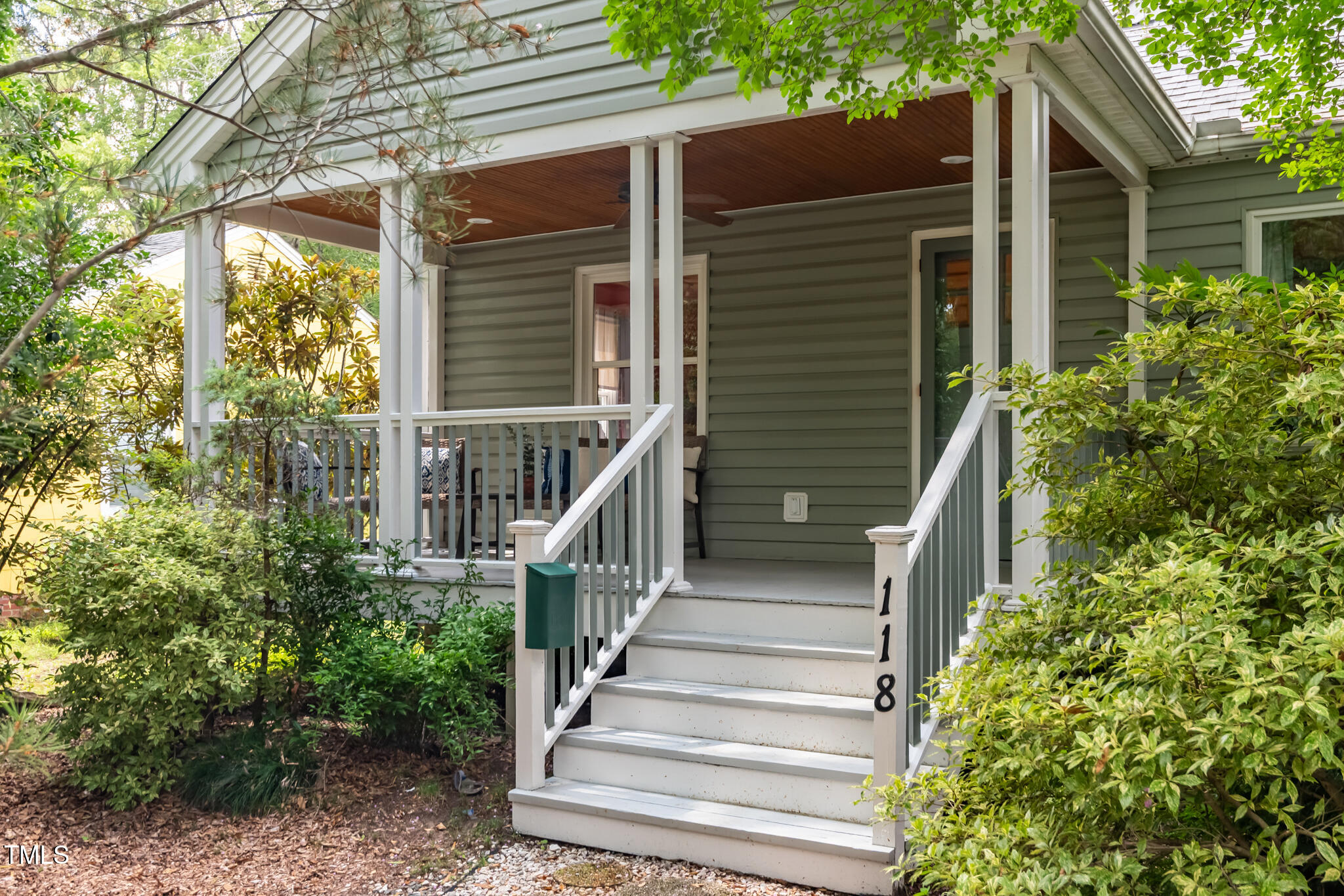 118 Oak Street