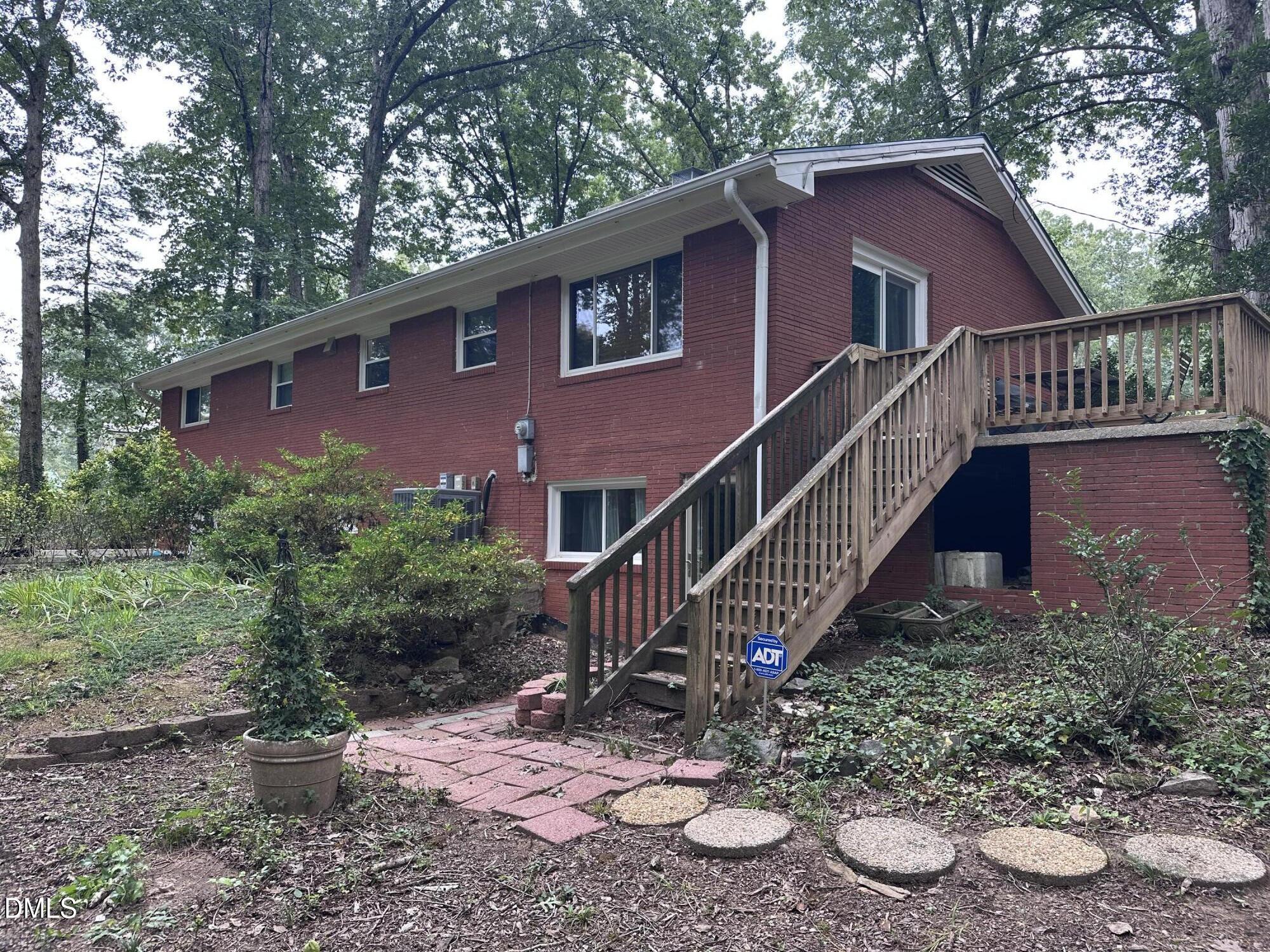 4419 Laurel Hills Road