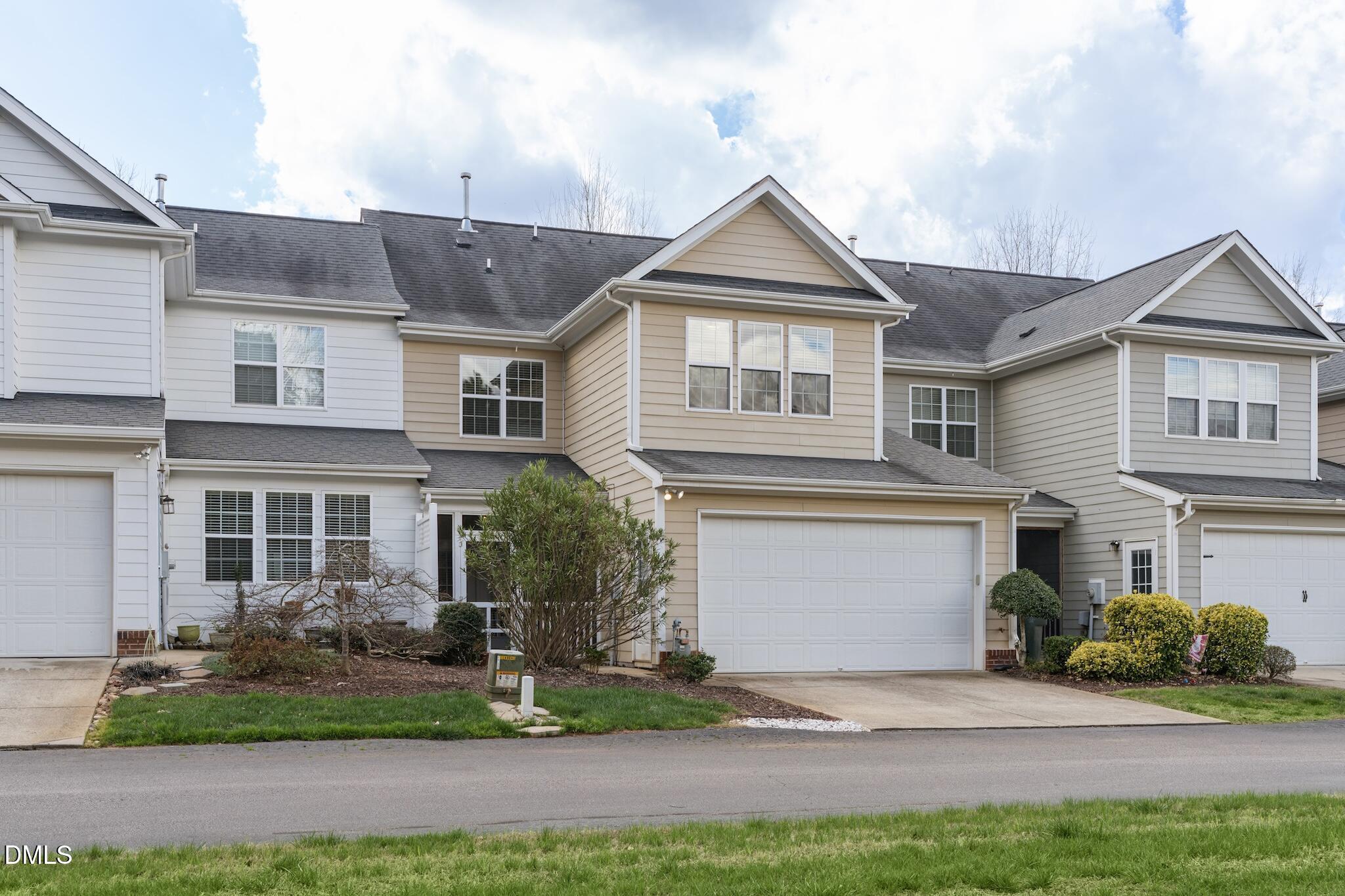 616 Democracy Street