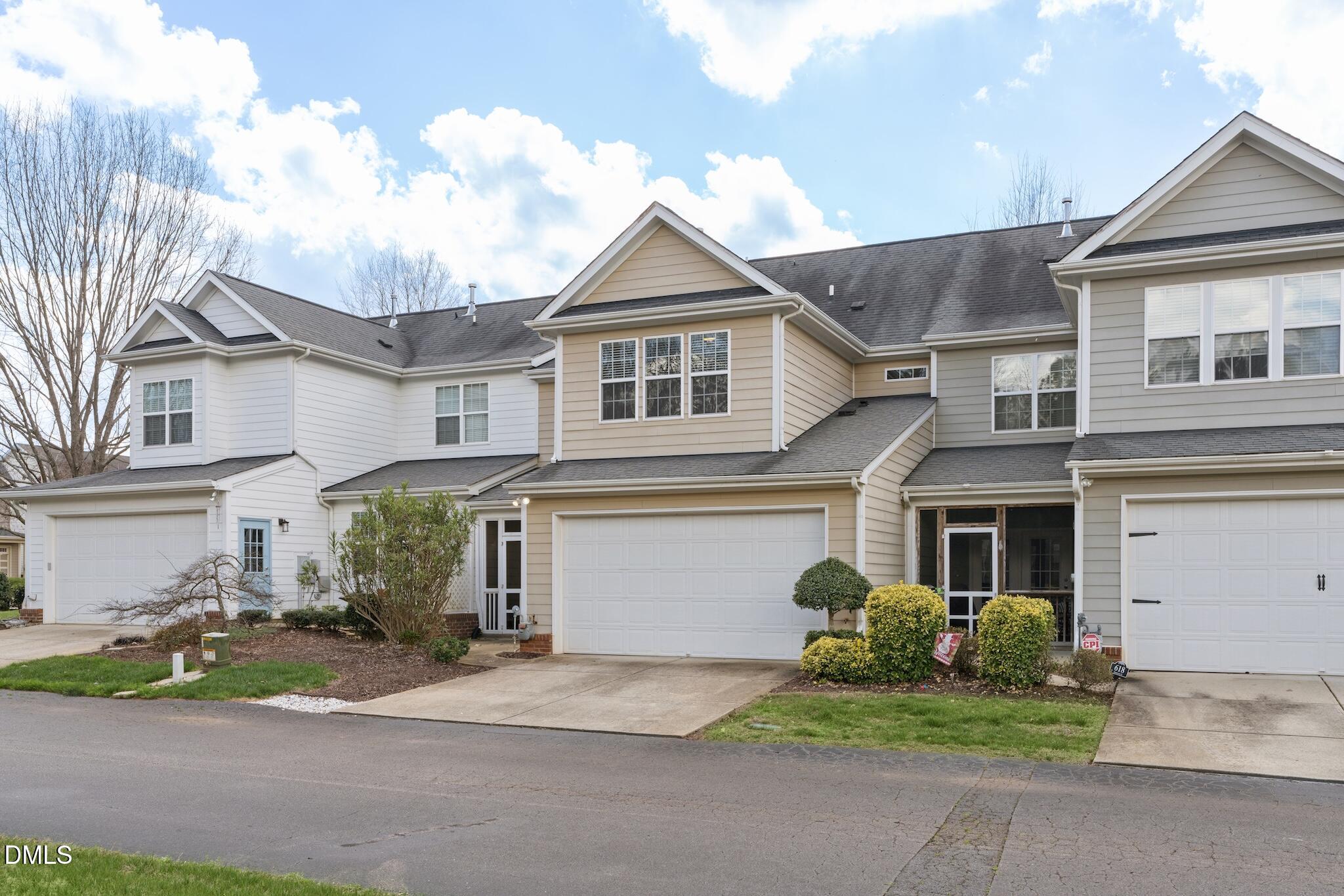 616 Democracy Street