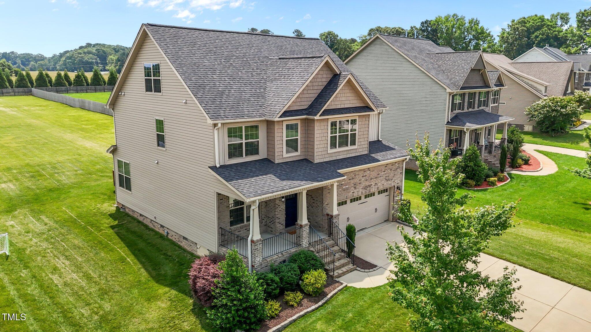 319 Brinkley Circle
