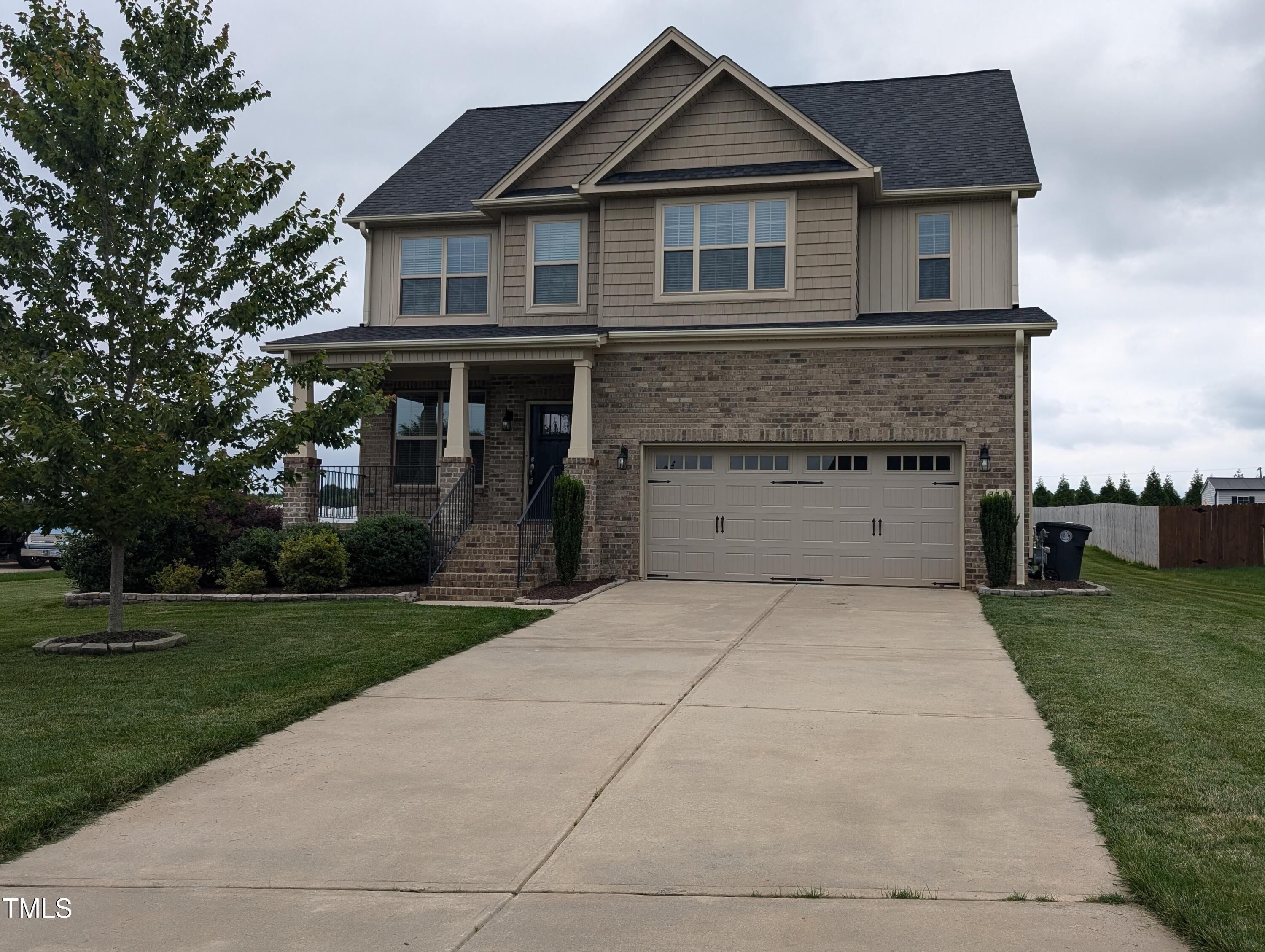 319 Brinkley Circle