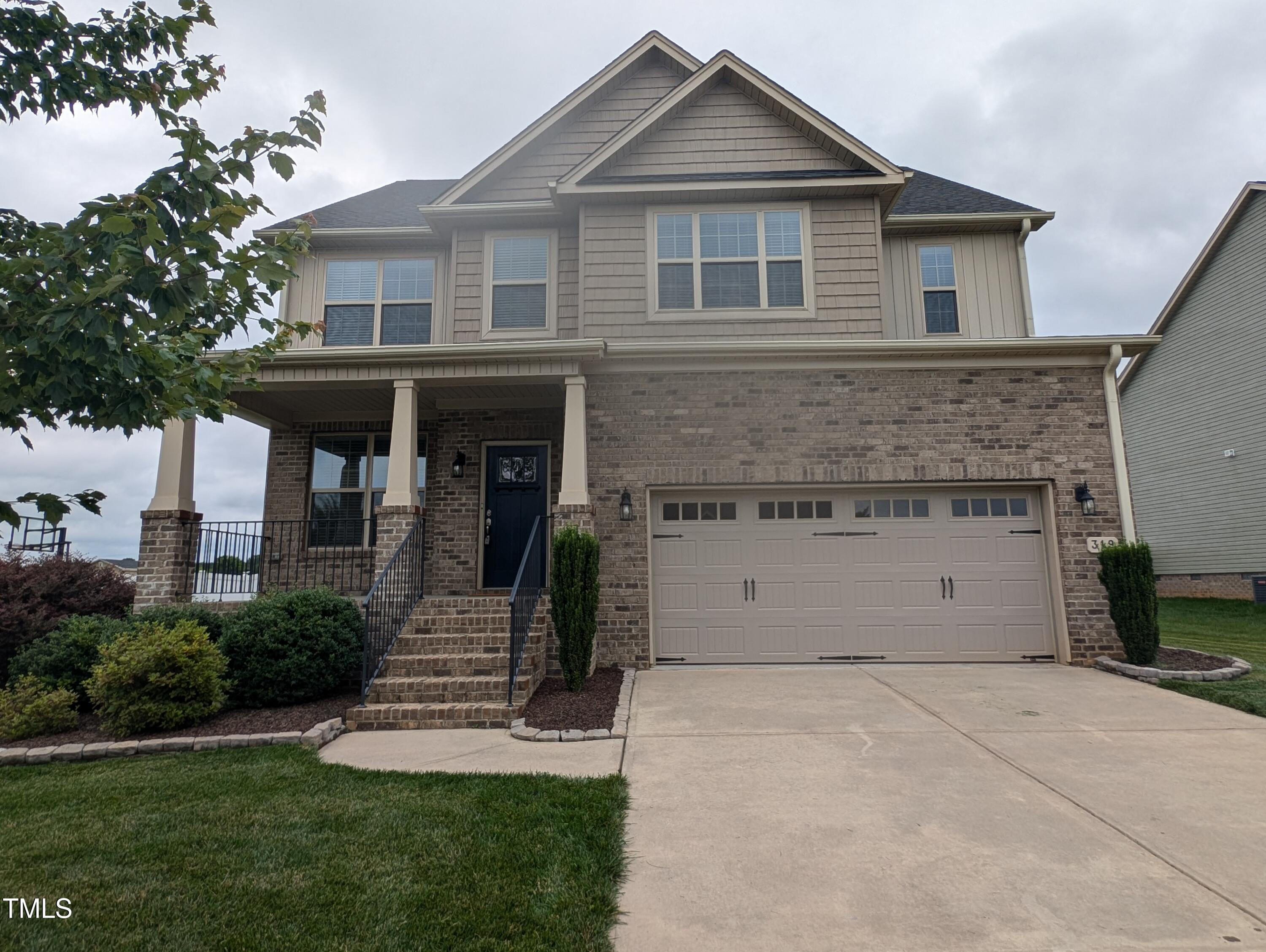 319 Brinkley Circle