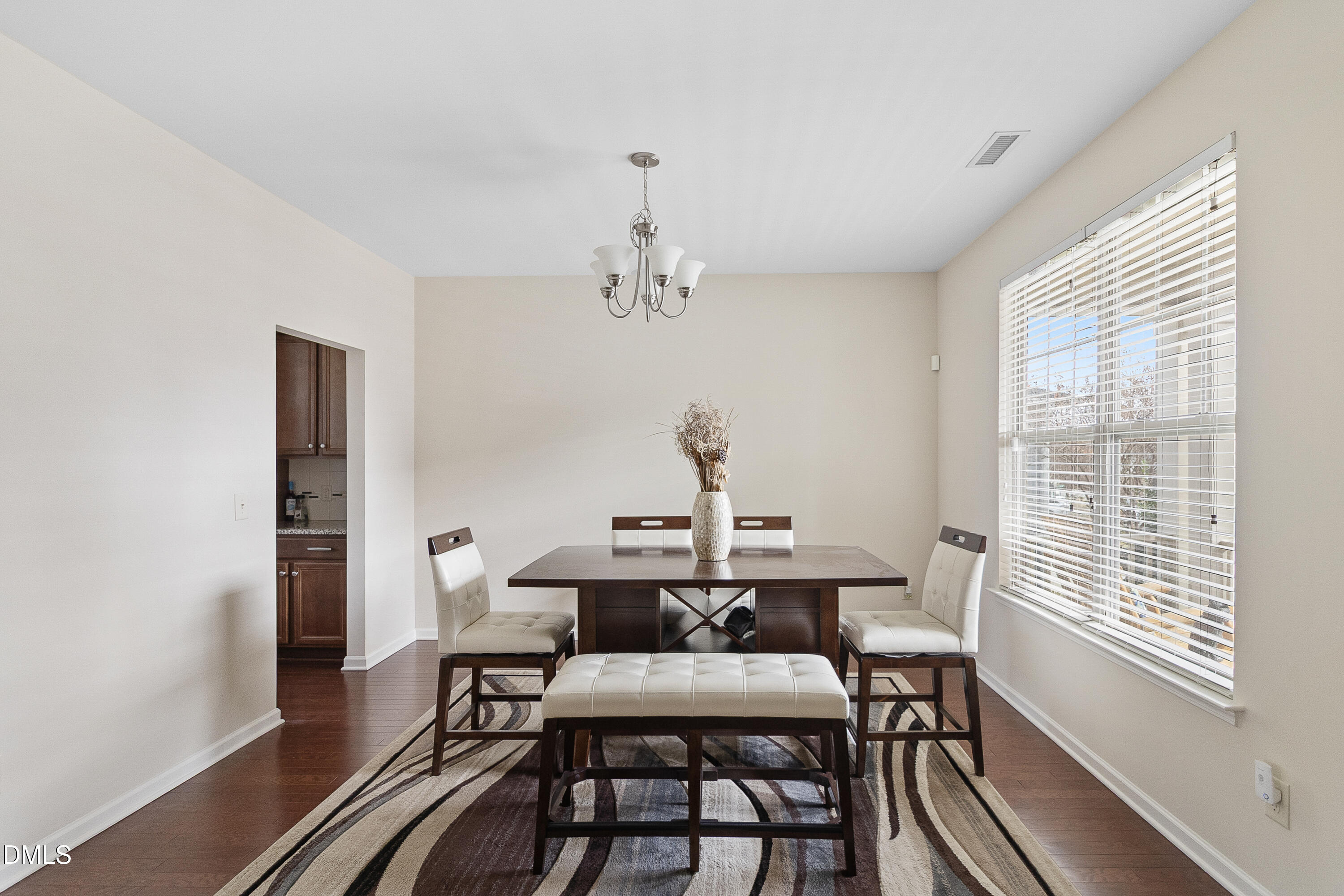 4249 Saubranch Hill Street