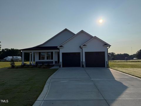 47 Silver Court Smithfield NC 27577
