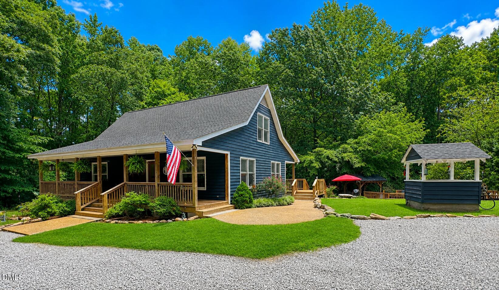 108 Cedar Creek Lane