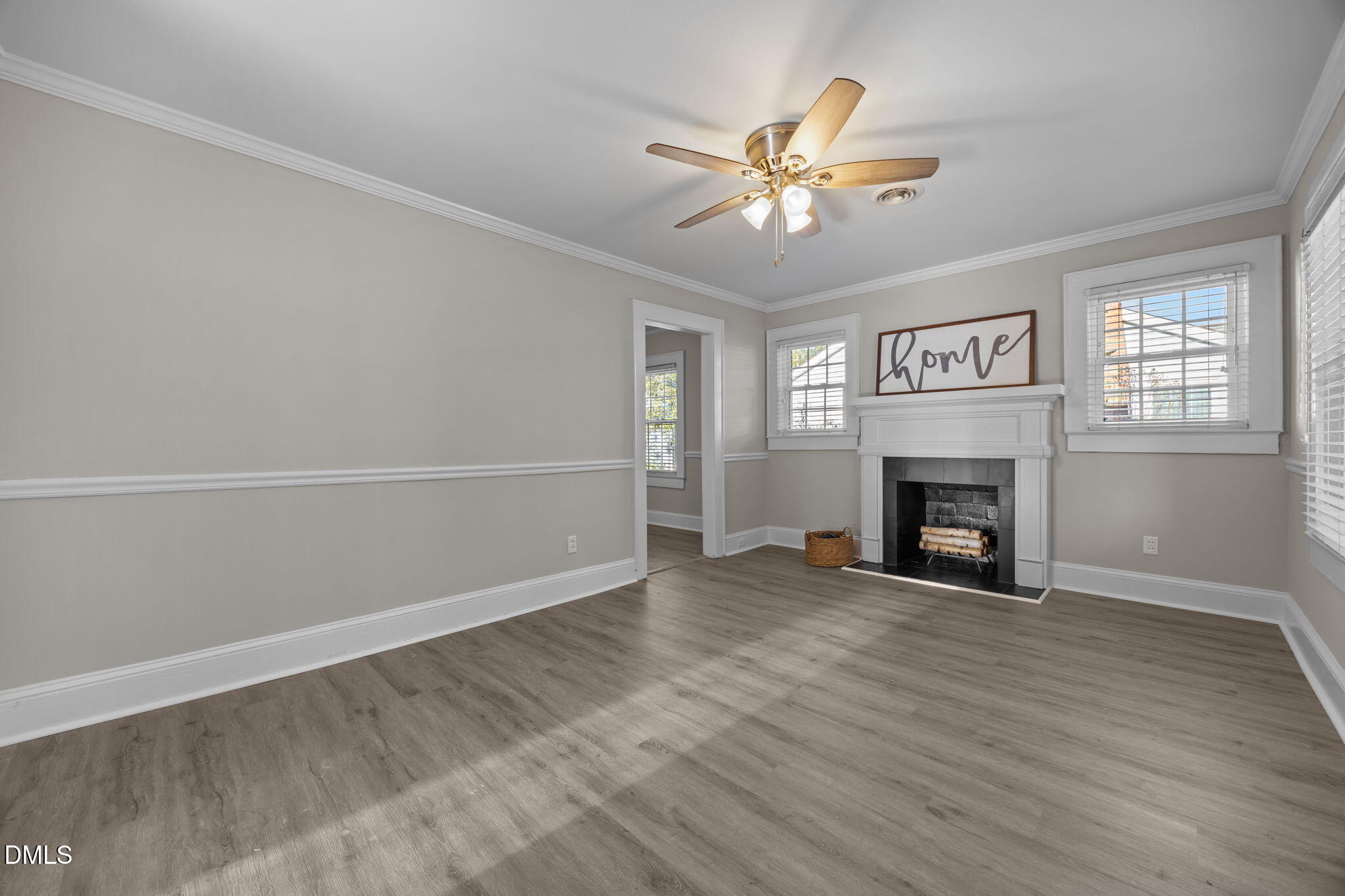 209 N Watauga Avenue