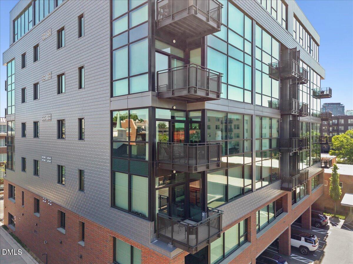 1105 W Main Street Unit 406