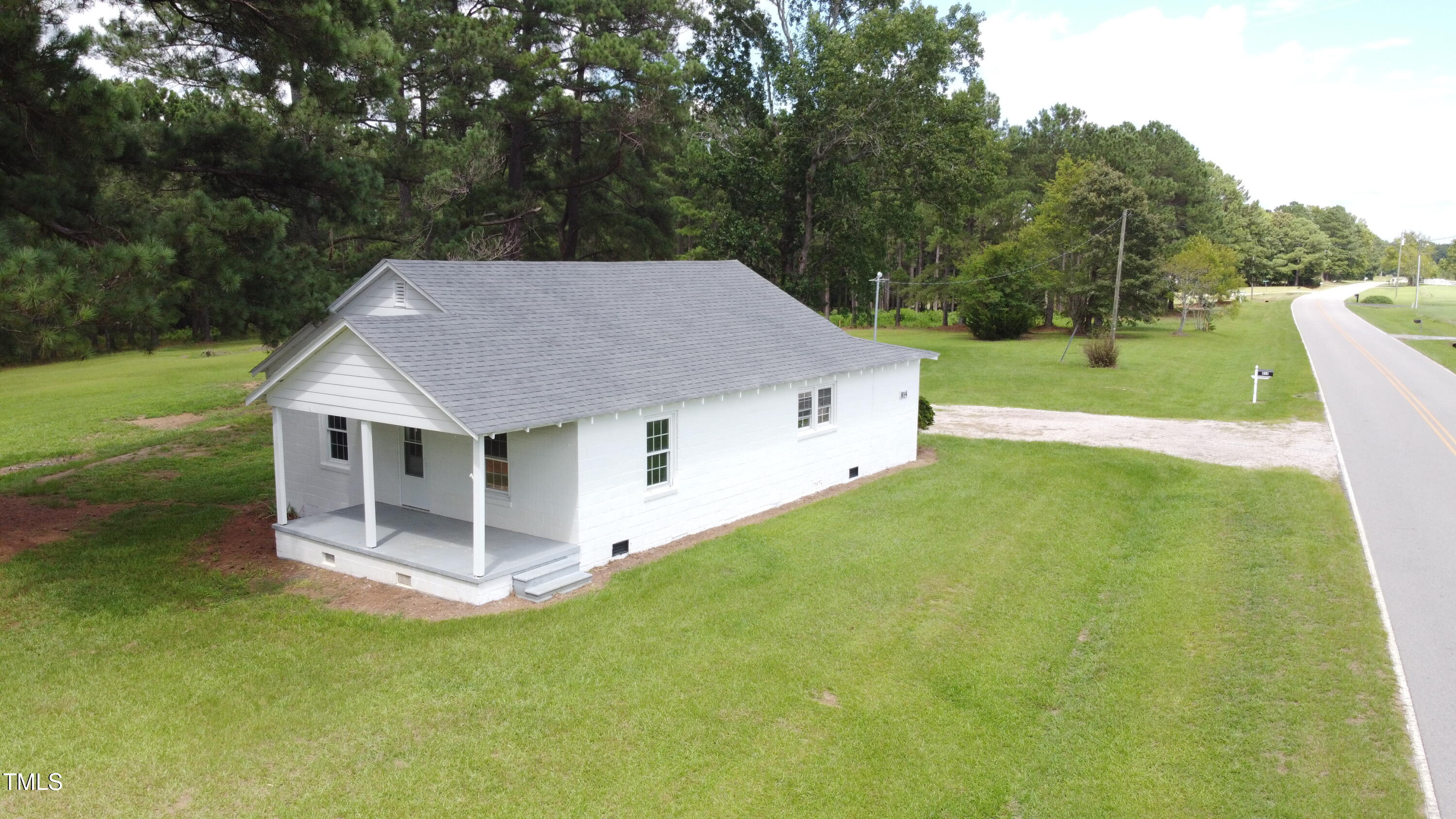 814 Shade Tree Road