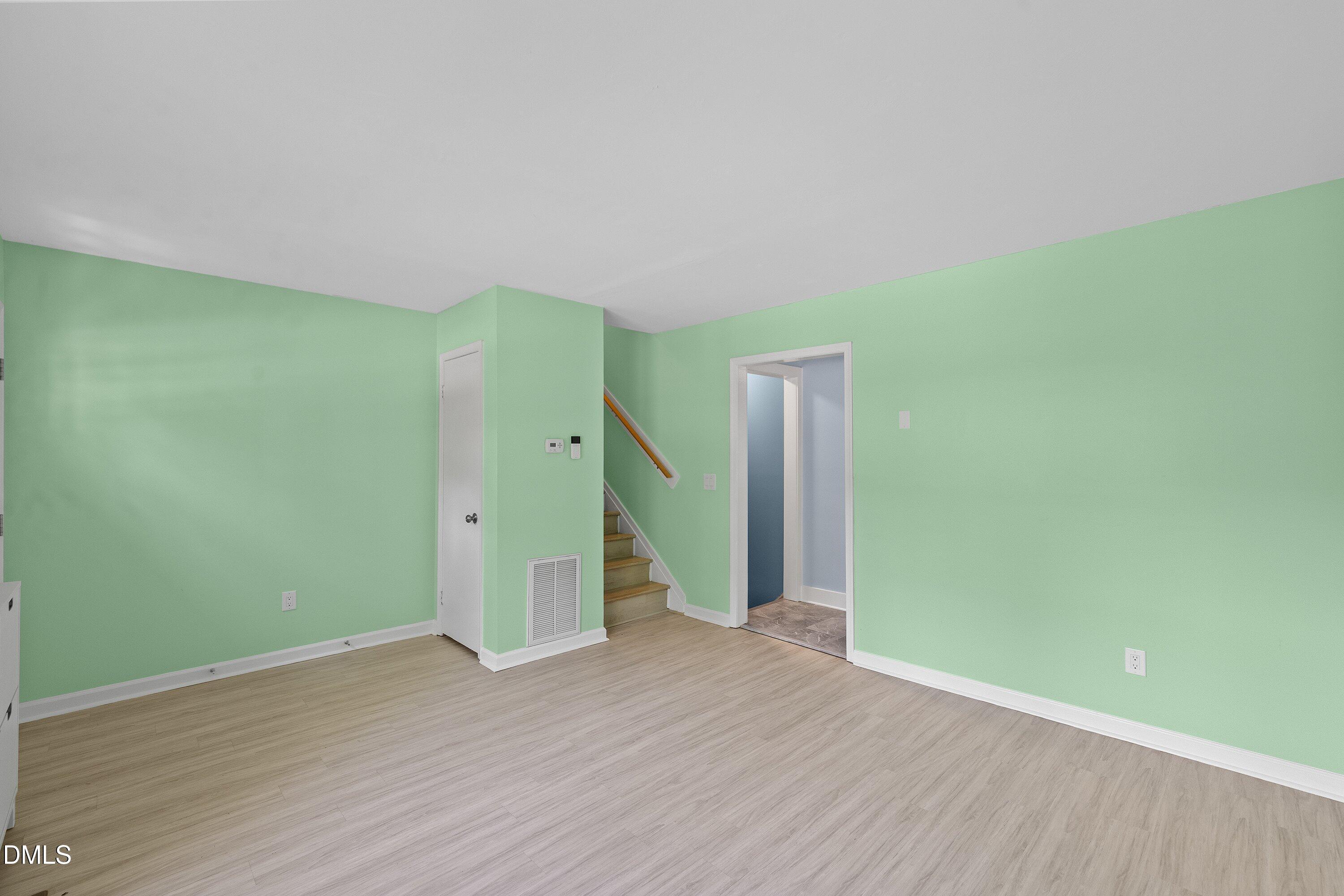 7921 Castlelake Court