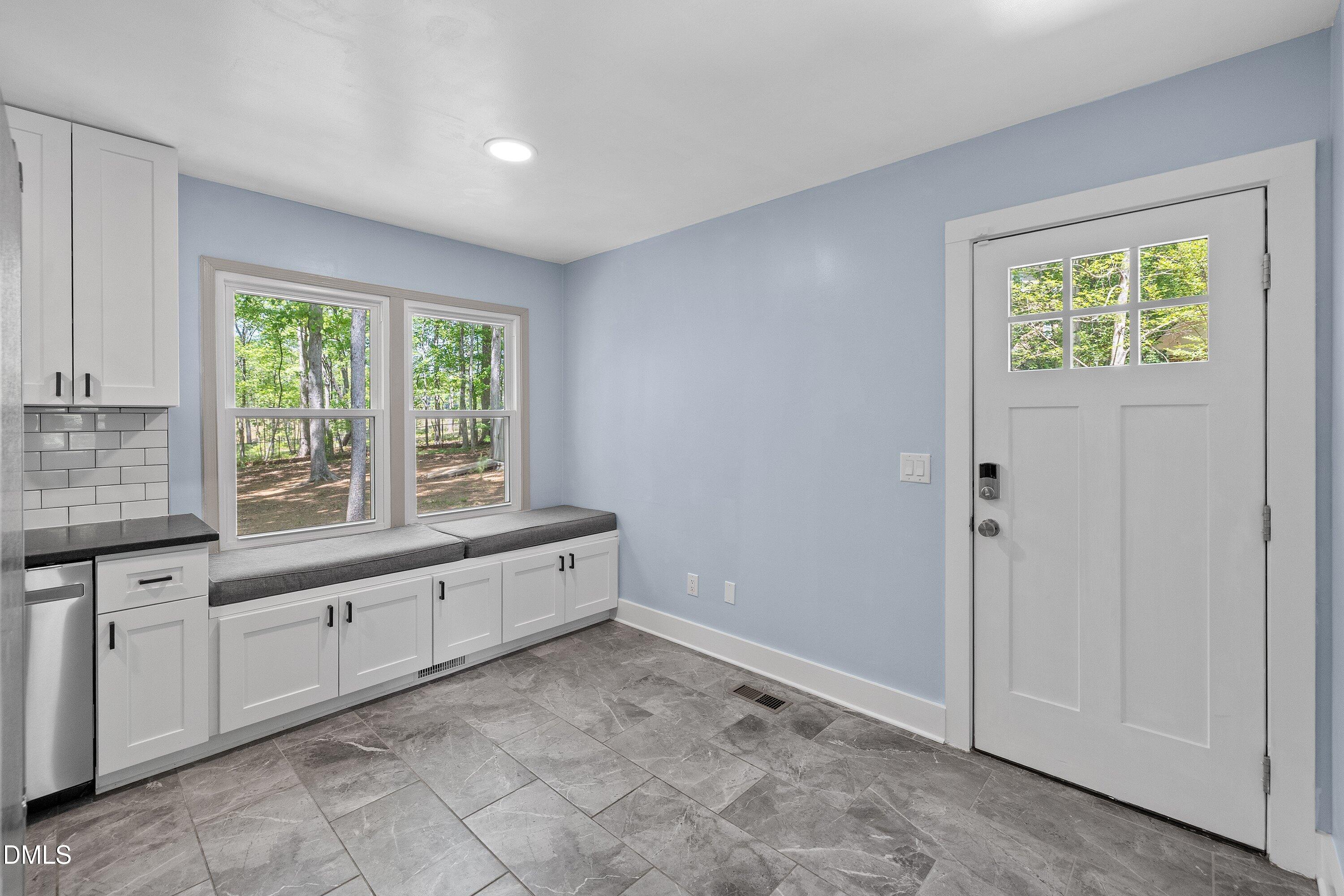 7921 Castlelake Court