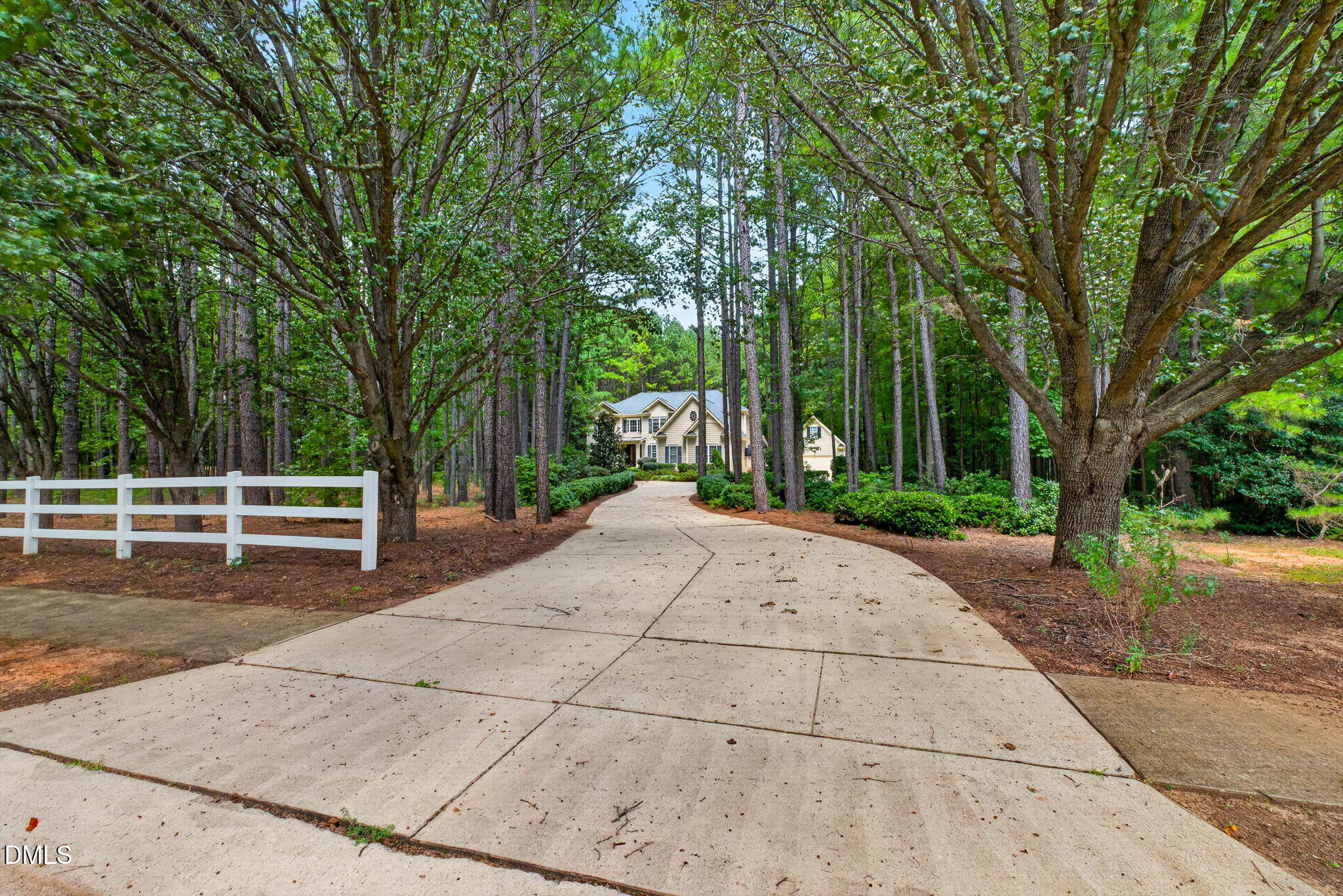105 Lily Crossing