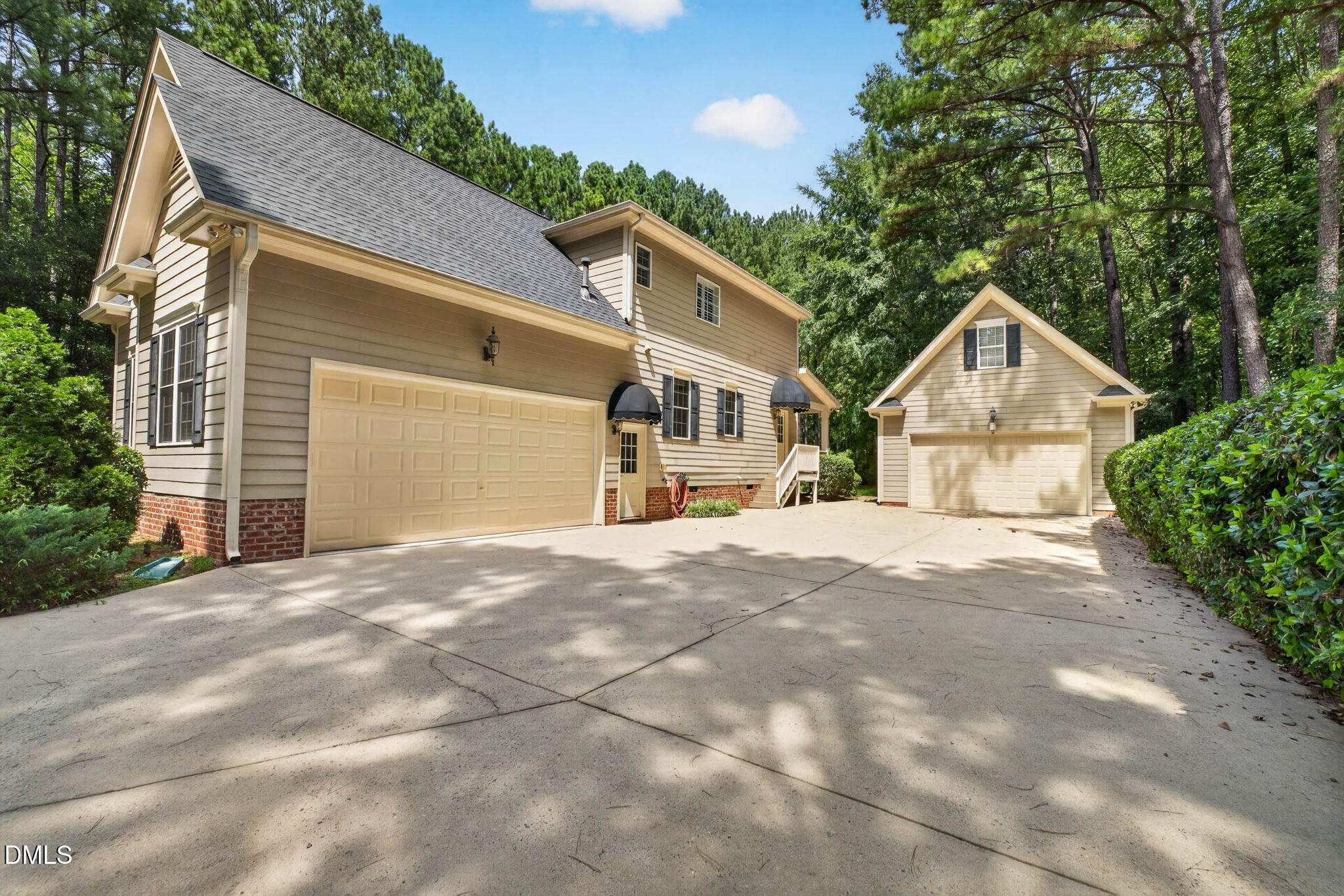 105 Lily Crossing
