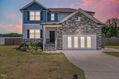 60 Olivia Crossing Court Four Oaks NC 27524