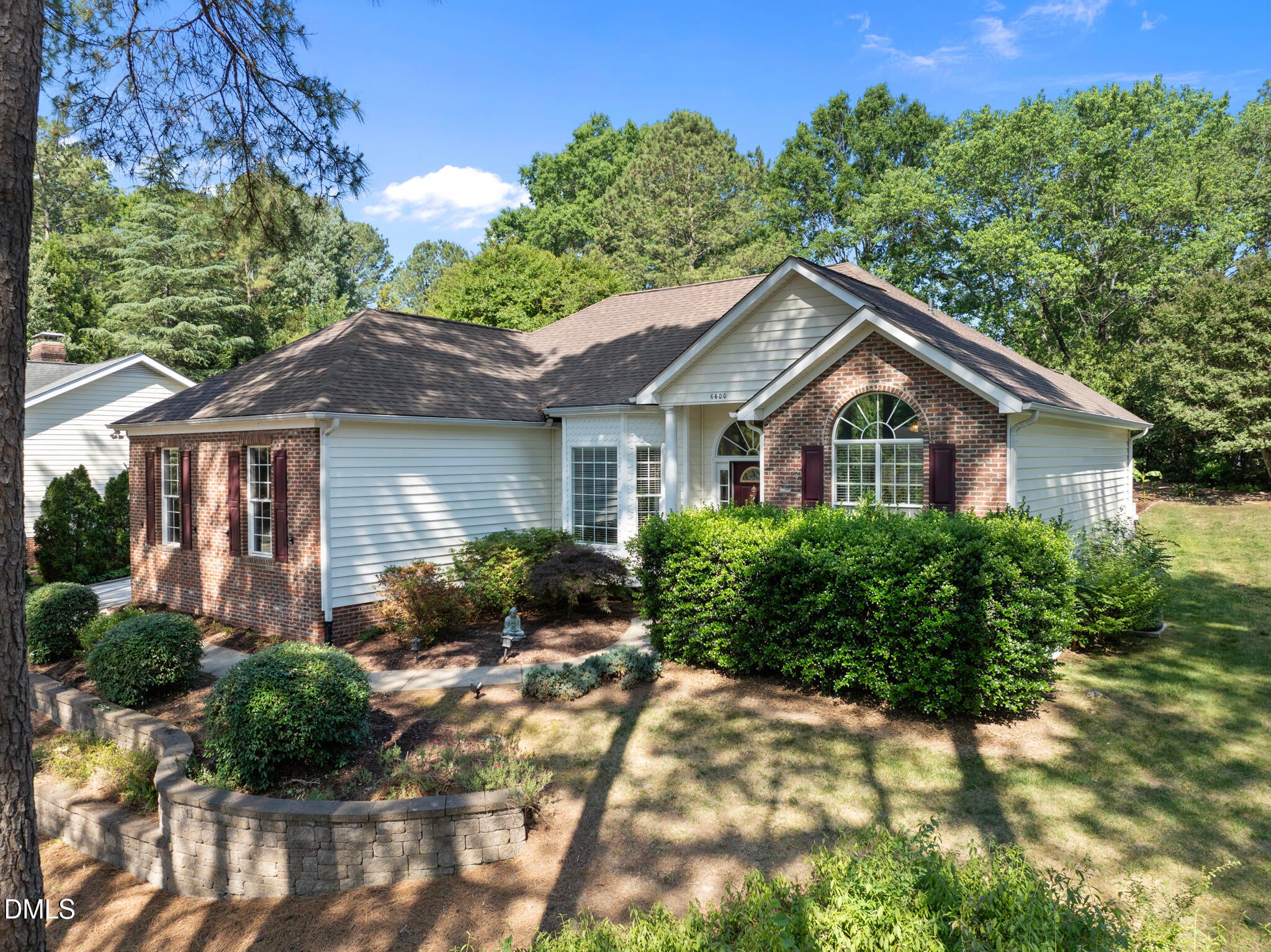 6600 Glen Forrest Drive