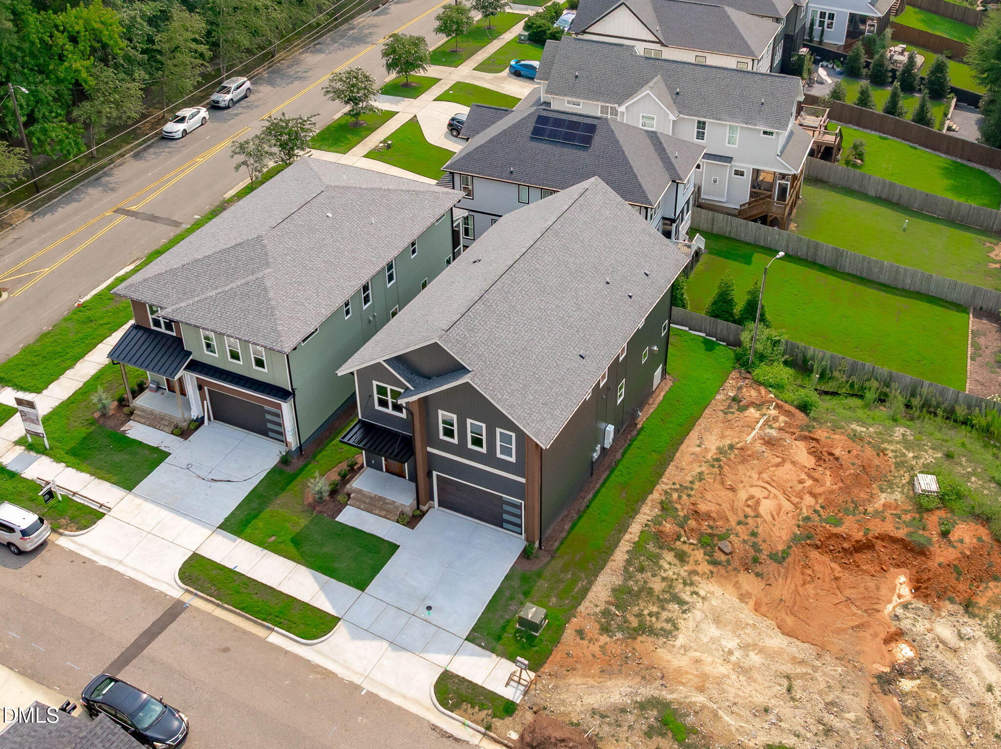 1005 Addison Place