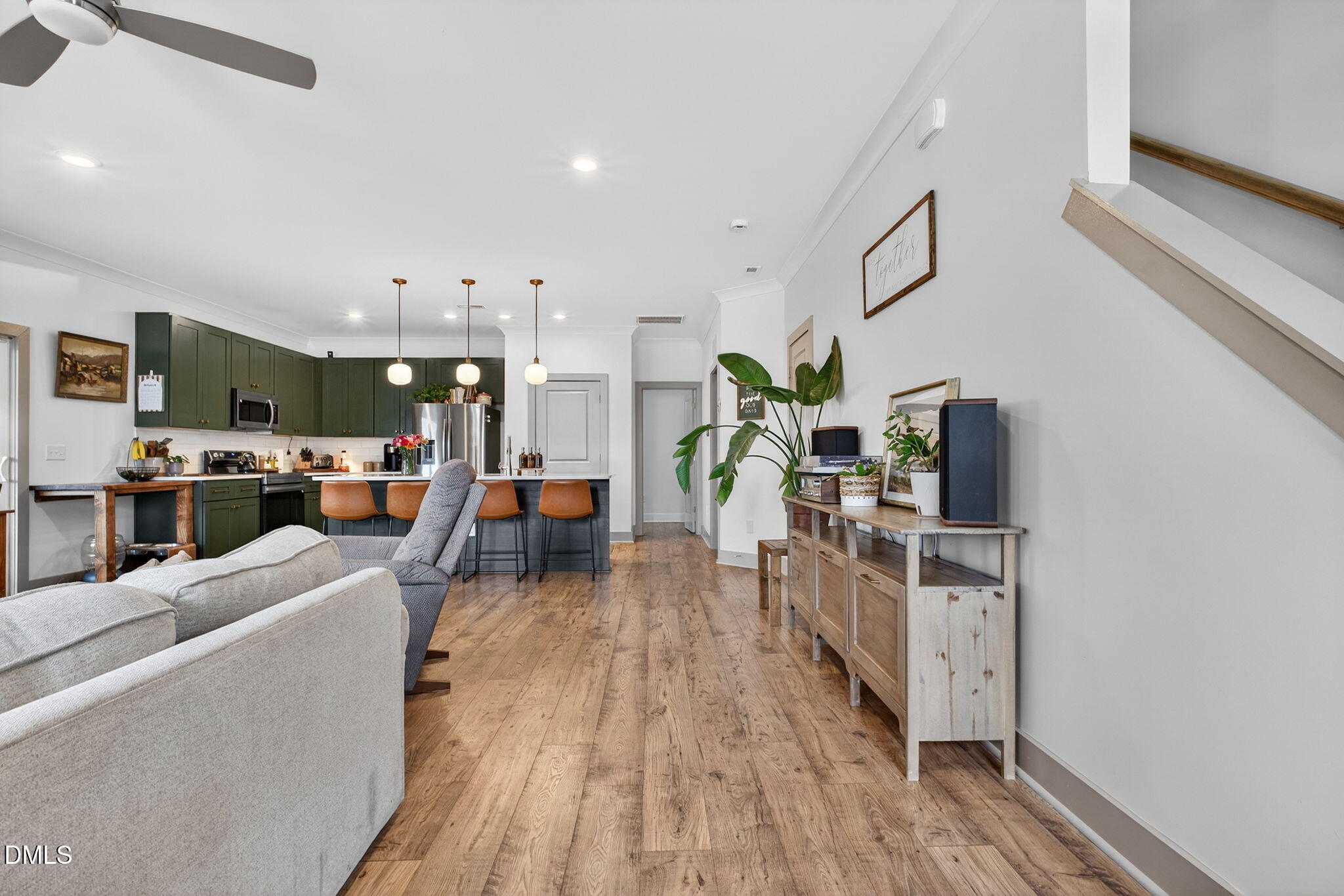 1212 N Caswell Avenue