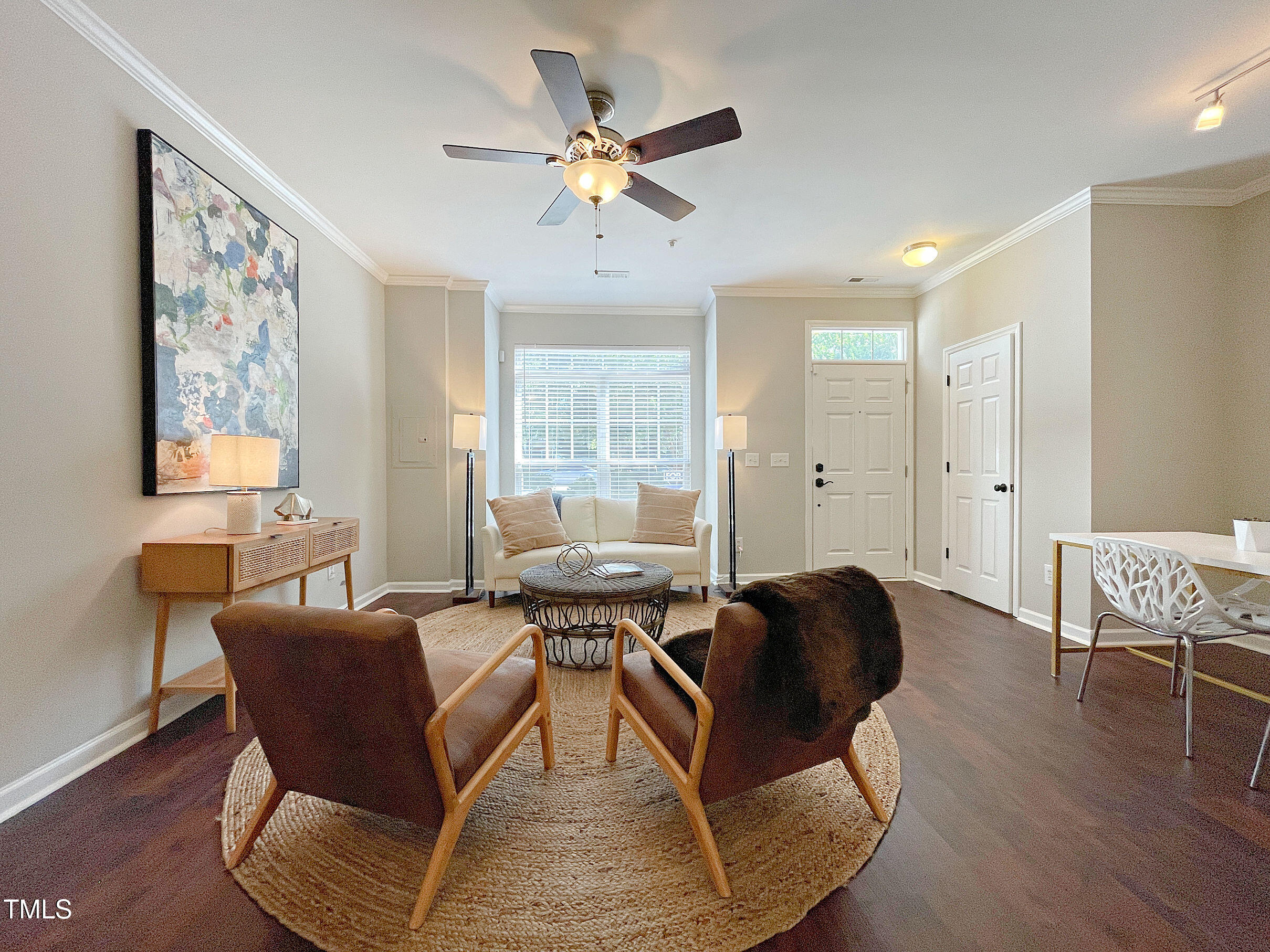 2221 Valley Edge Drive 105