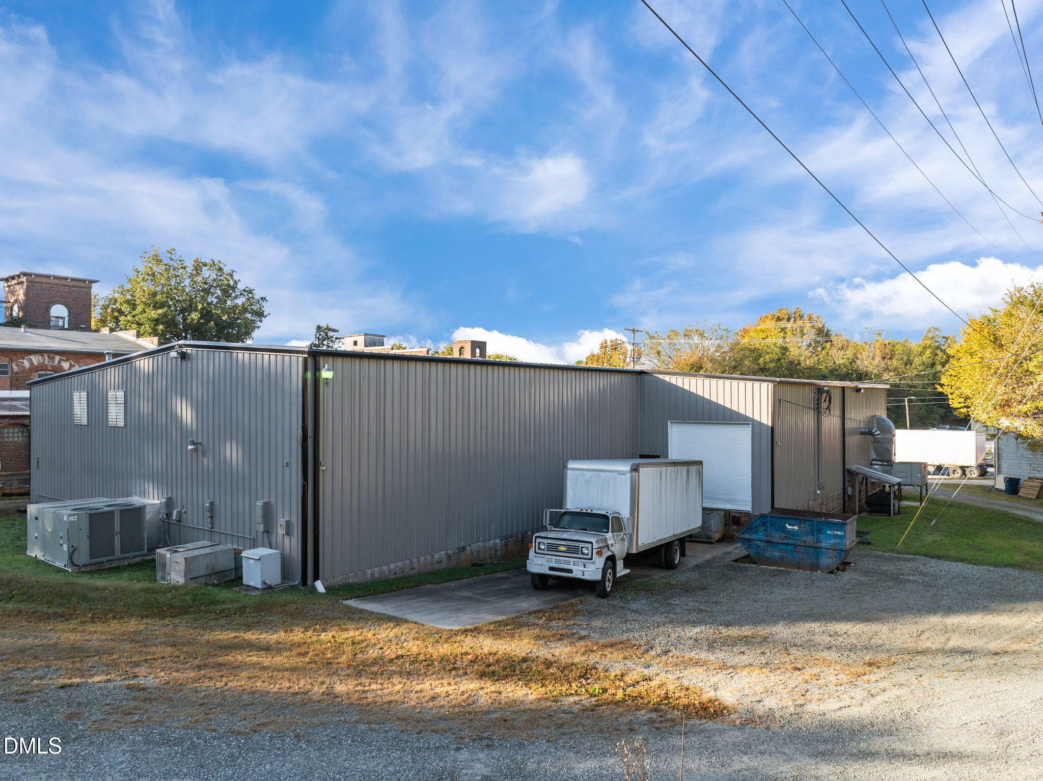 913 Washington Street