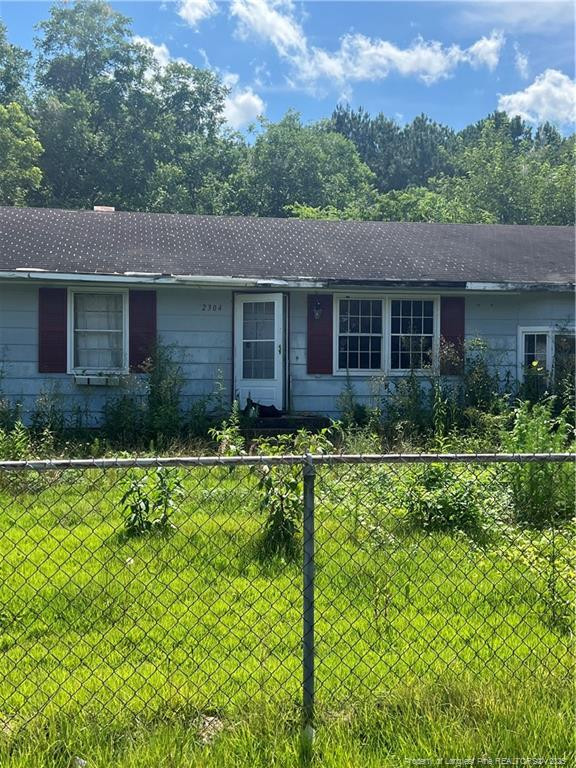 2304 W Brinkley Drive